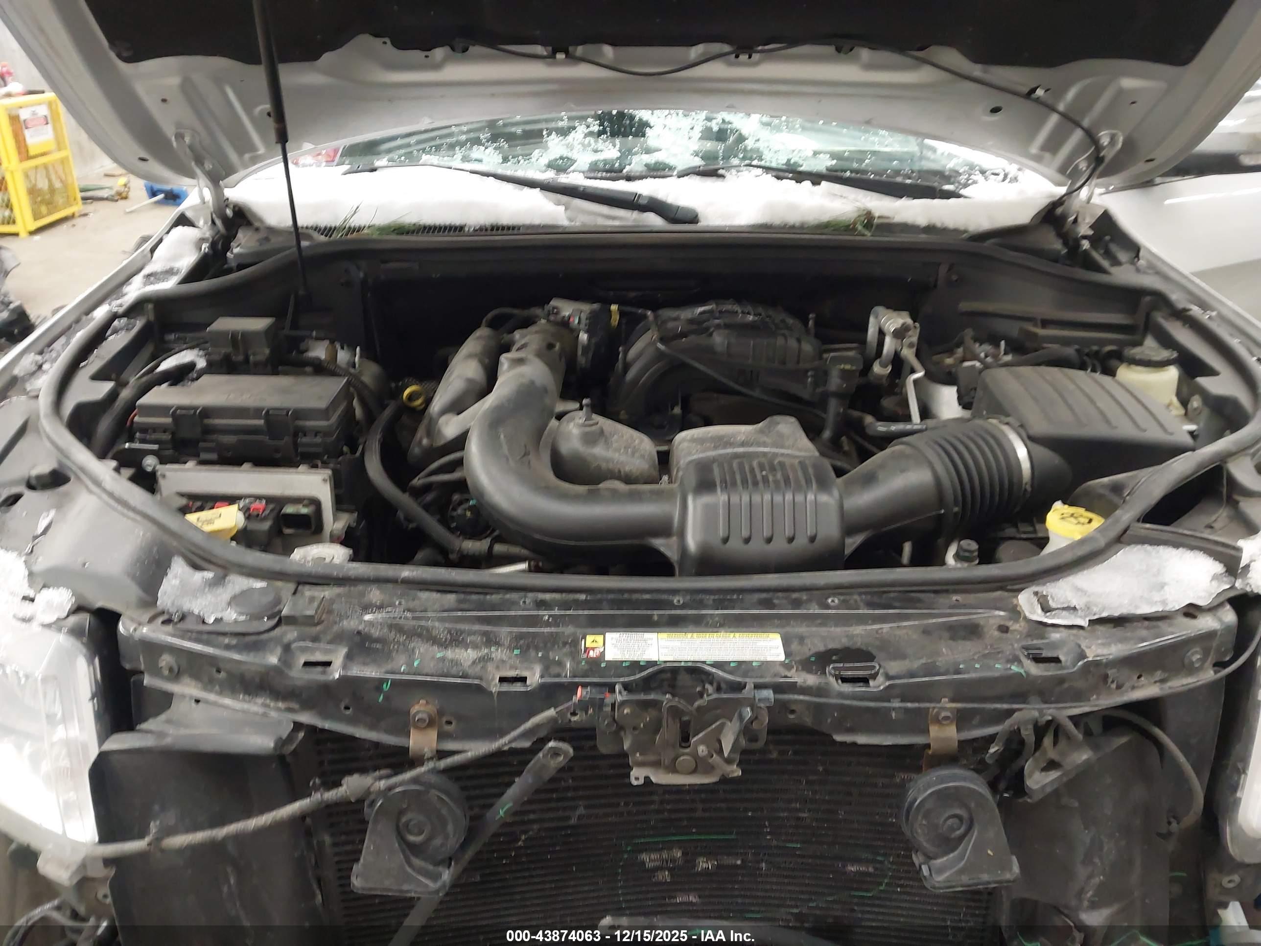 JEEP GRAND image 10