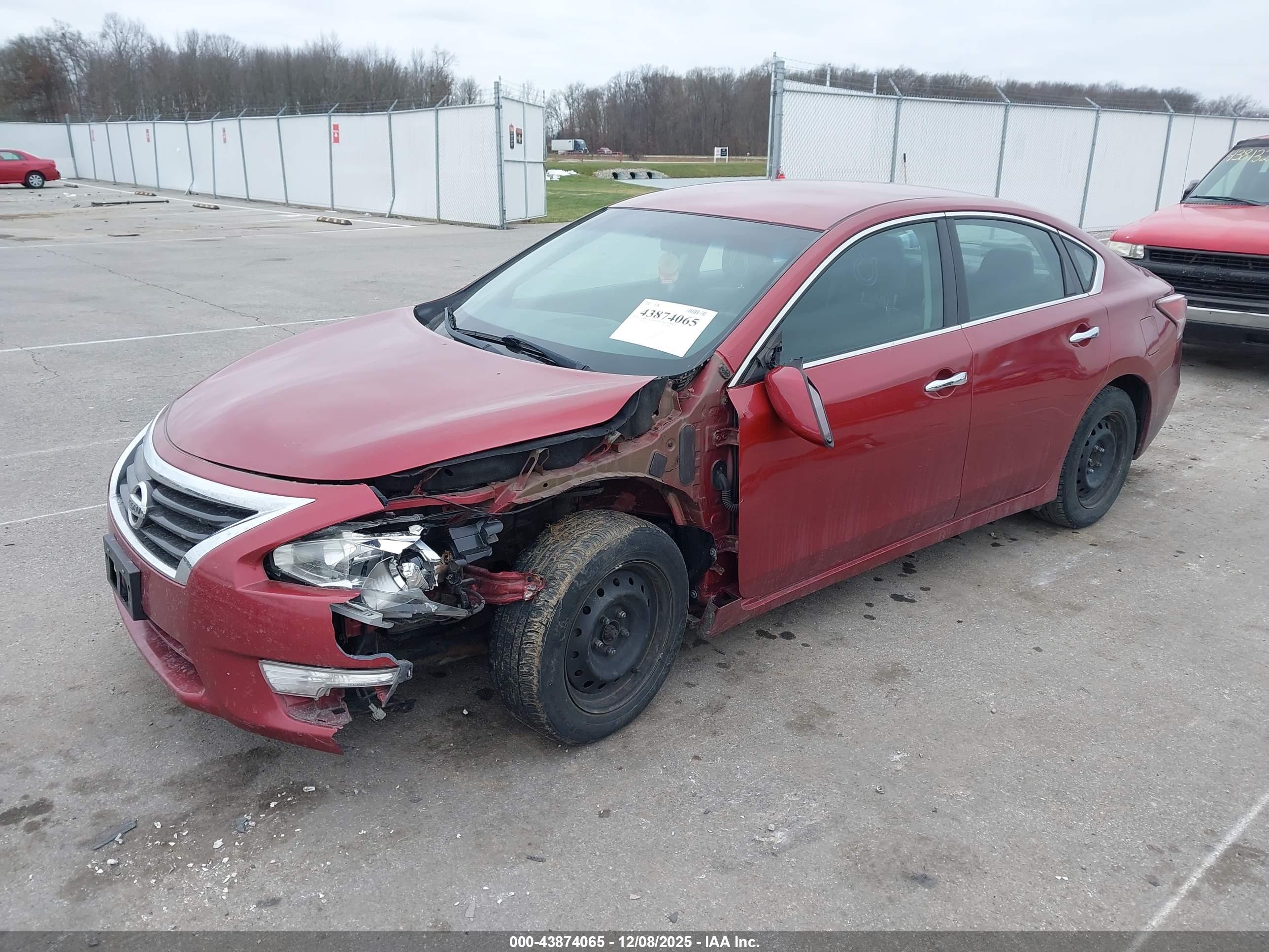 NISSAN ALTIMA image 2