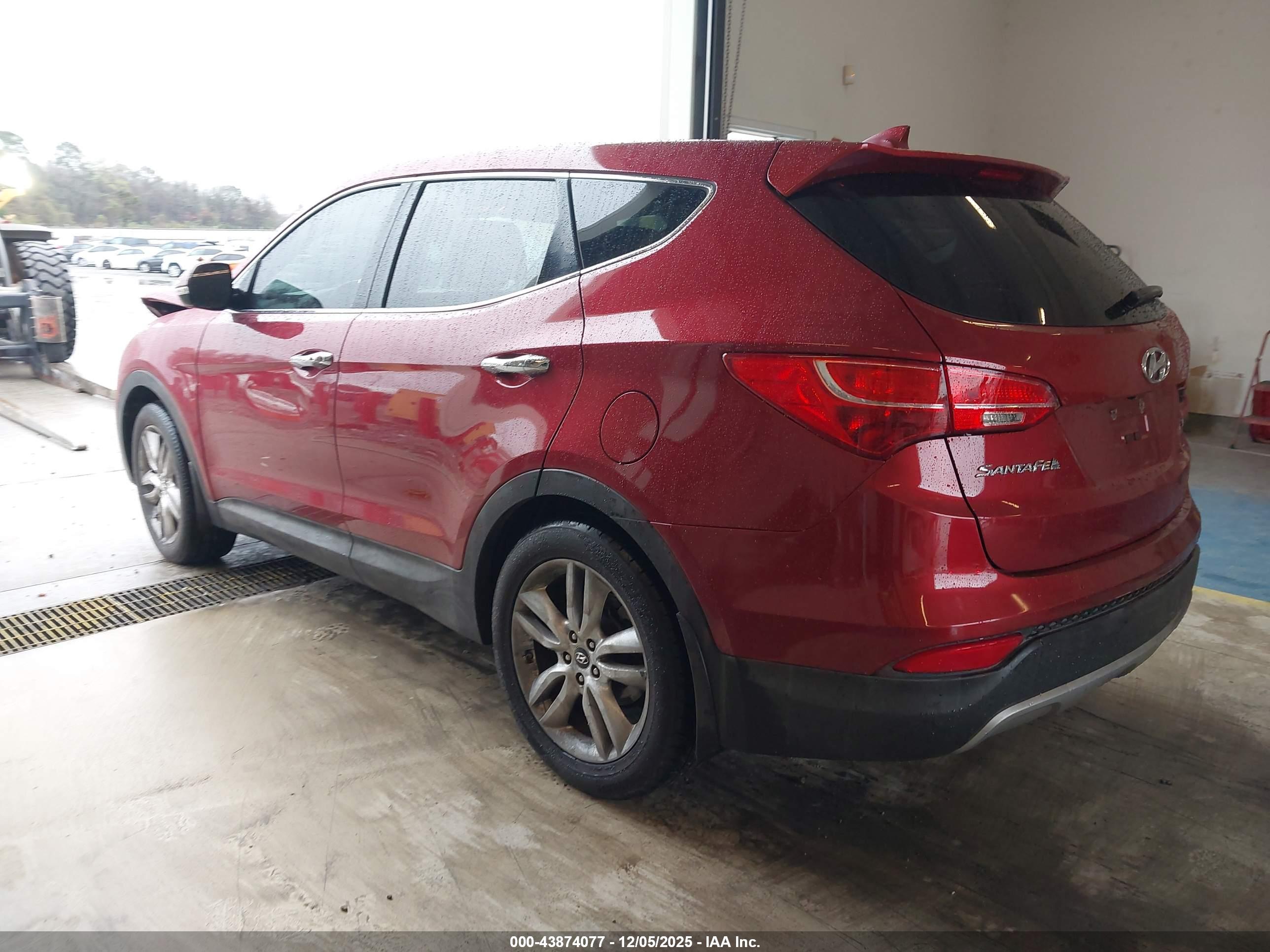 HYUNDAI SANTA image 3