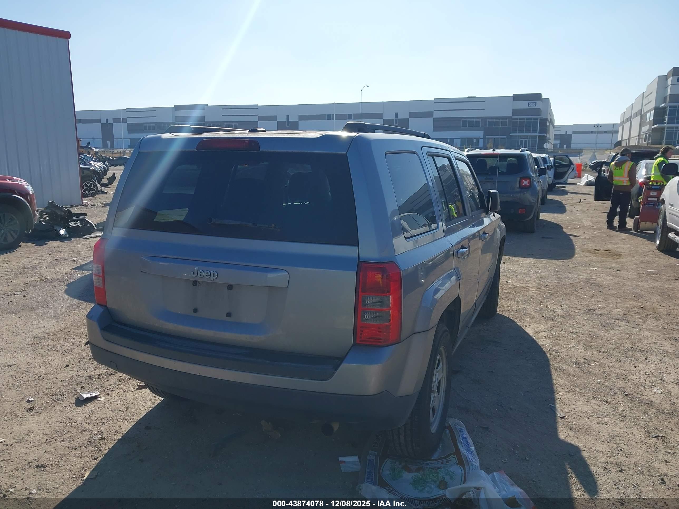 JEEP PATRIOT image 4