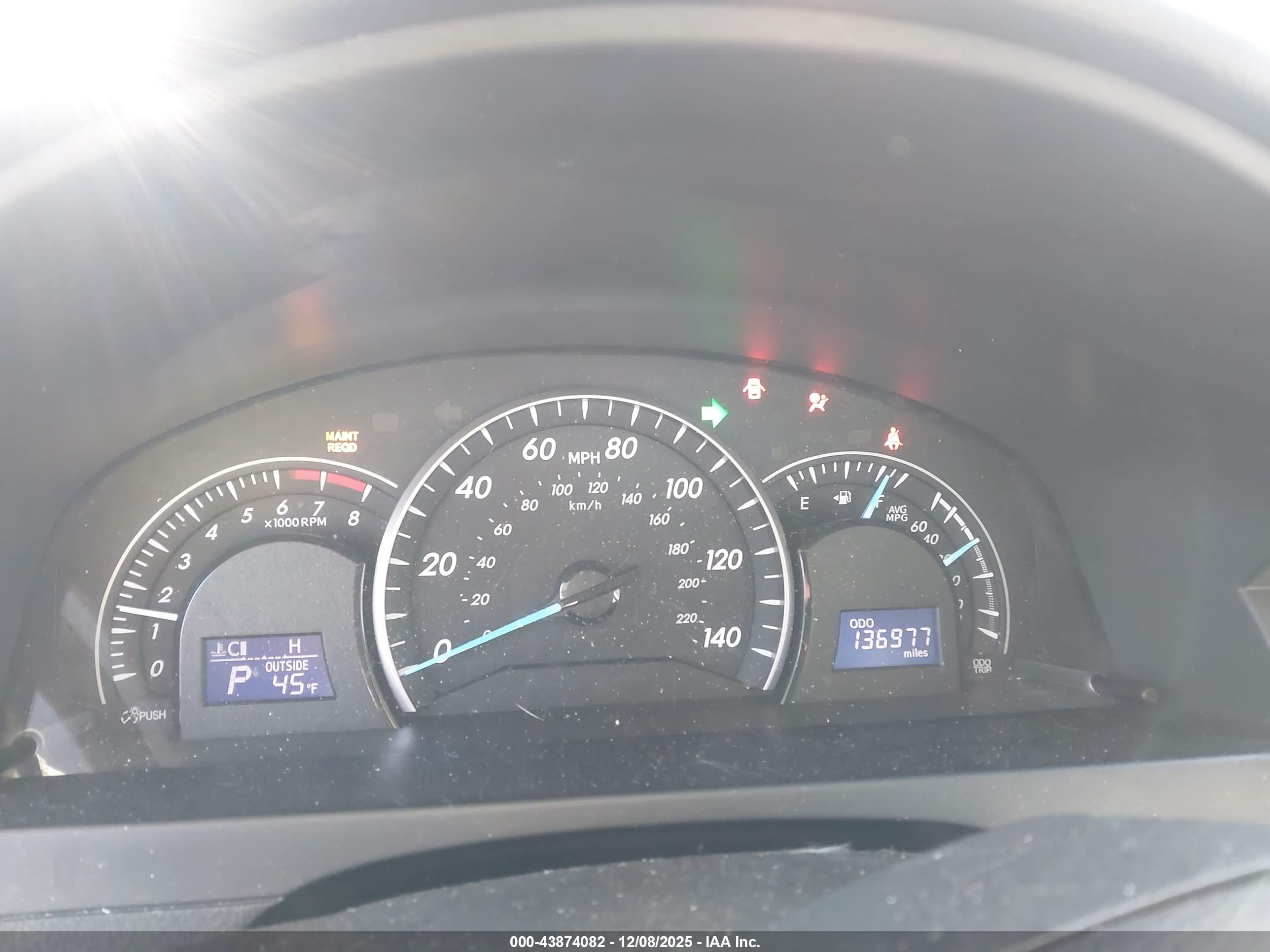 TOYOTA CAMRY image 7