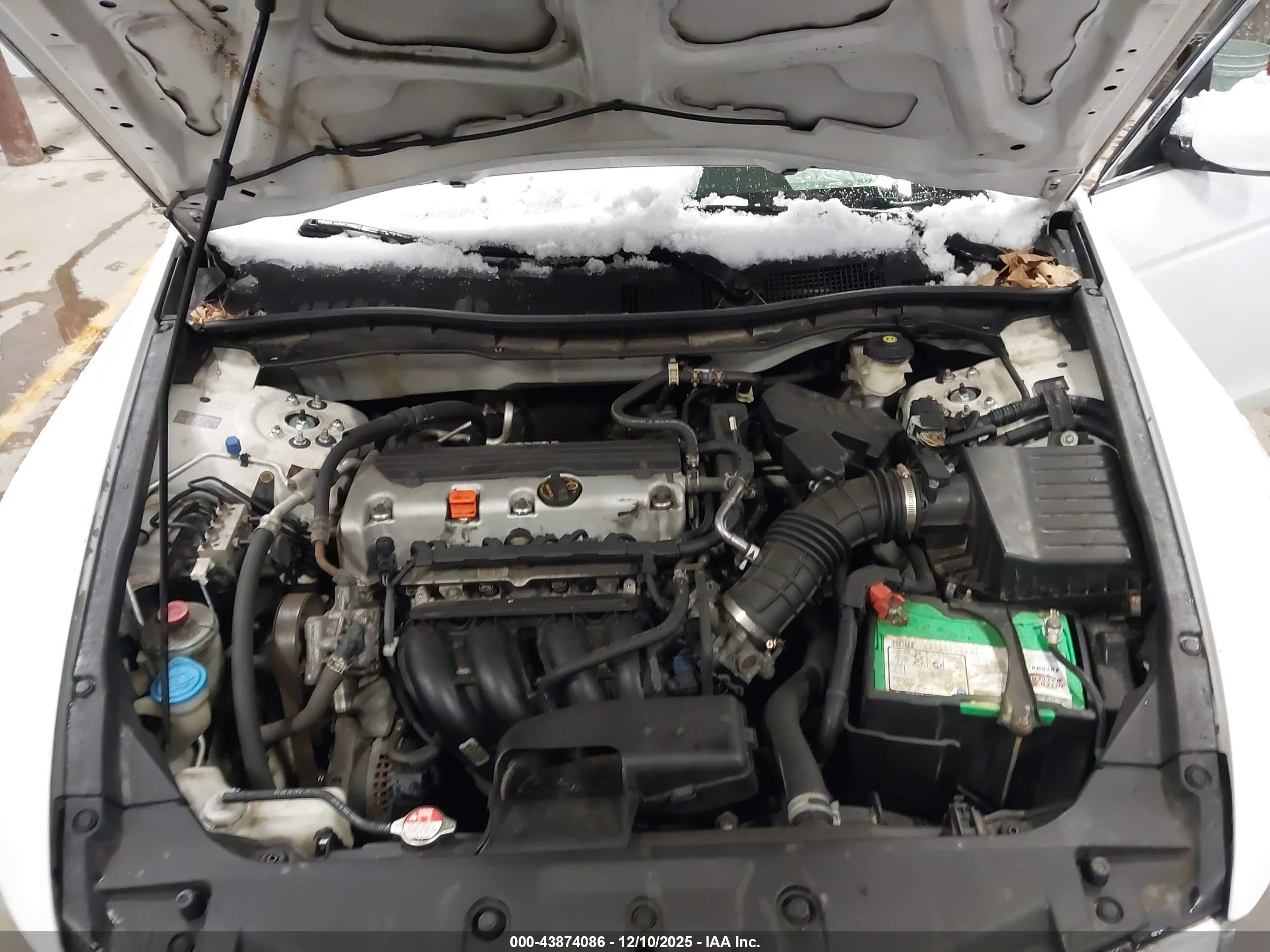 HONDA ACCORD image 10