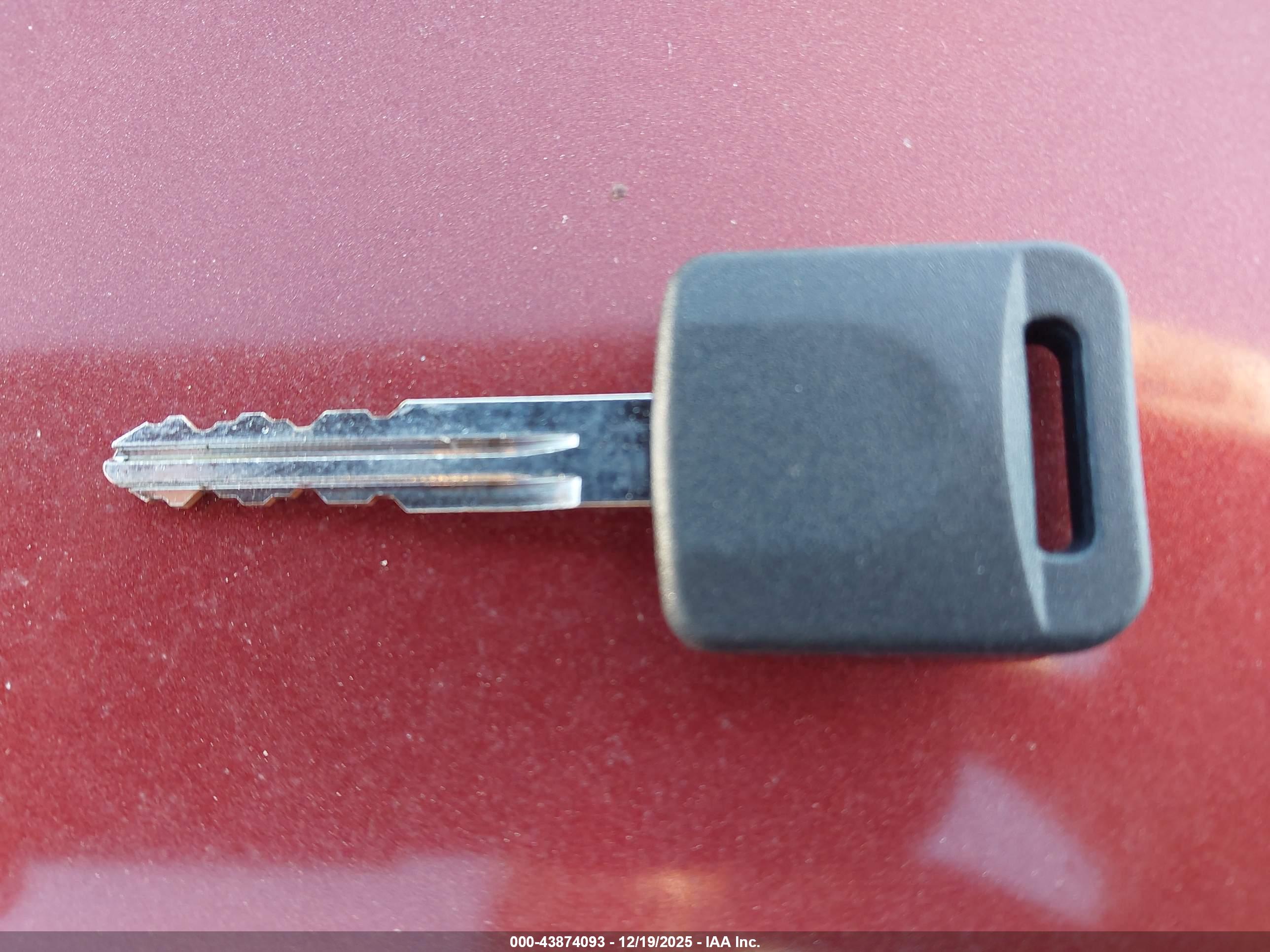 NISSAN ROGUE image 11