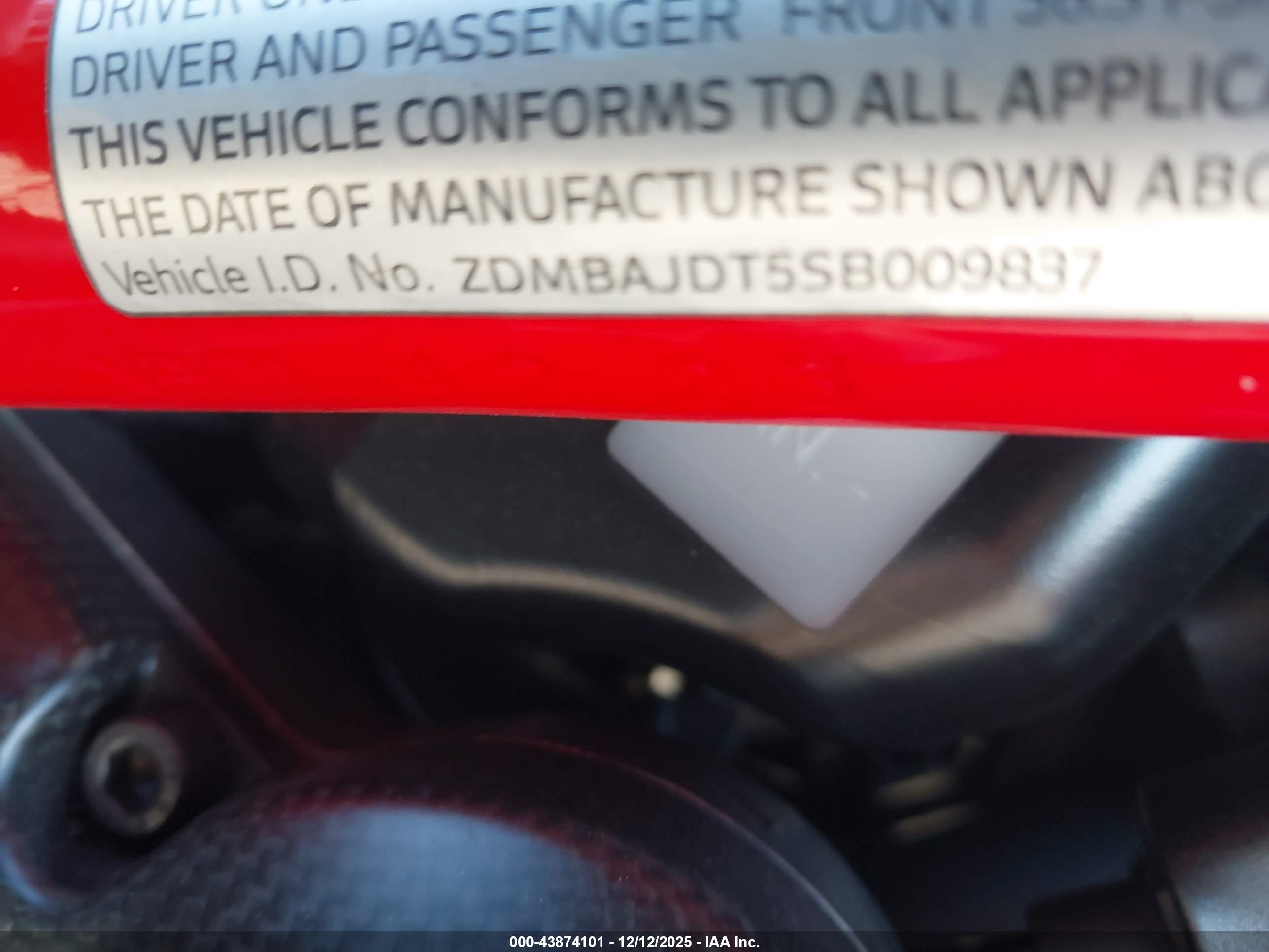 DUCATI HYPERMOTARD image 10