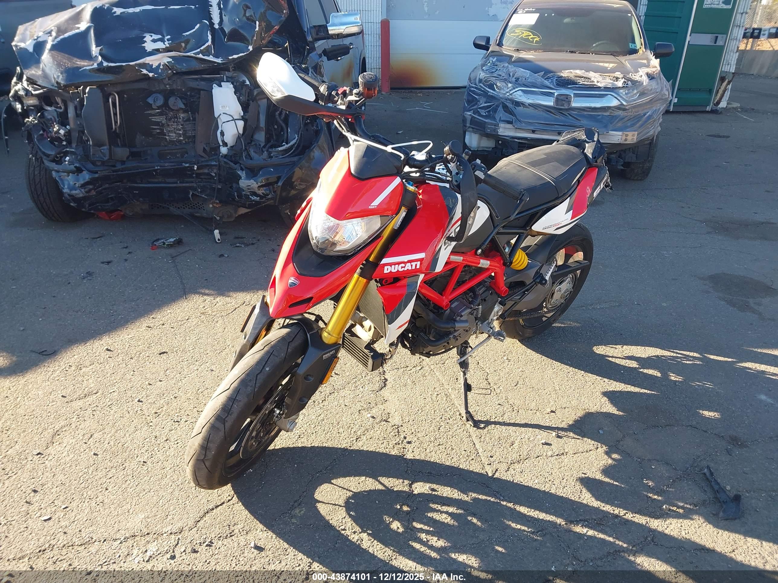 DUCATI HYPERMOTARD image 2