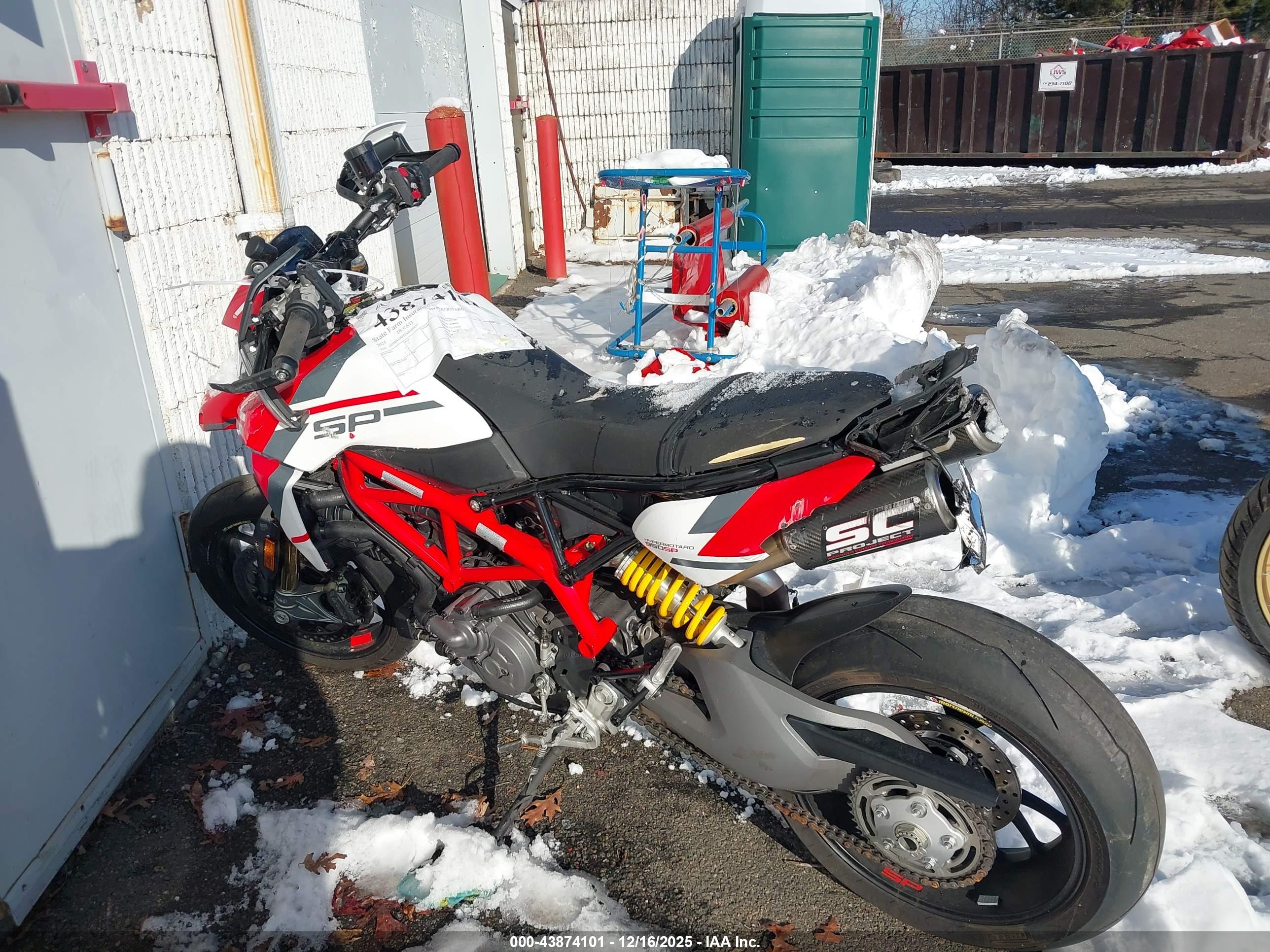 DUCATI HYPERMOTARD image 3
