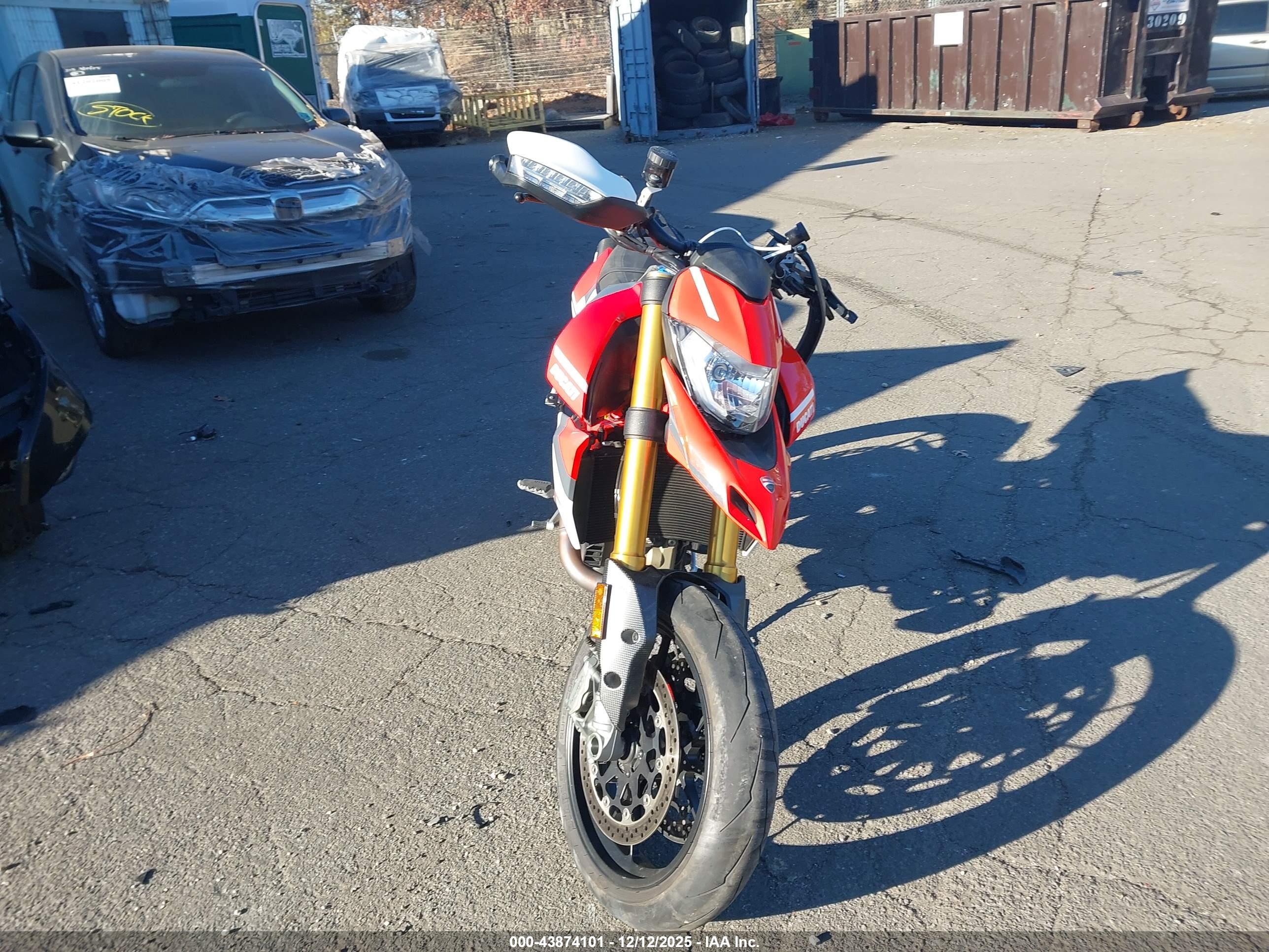 DUCATI HYPERMOTARD image 5