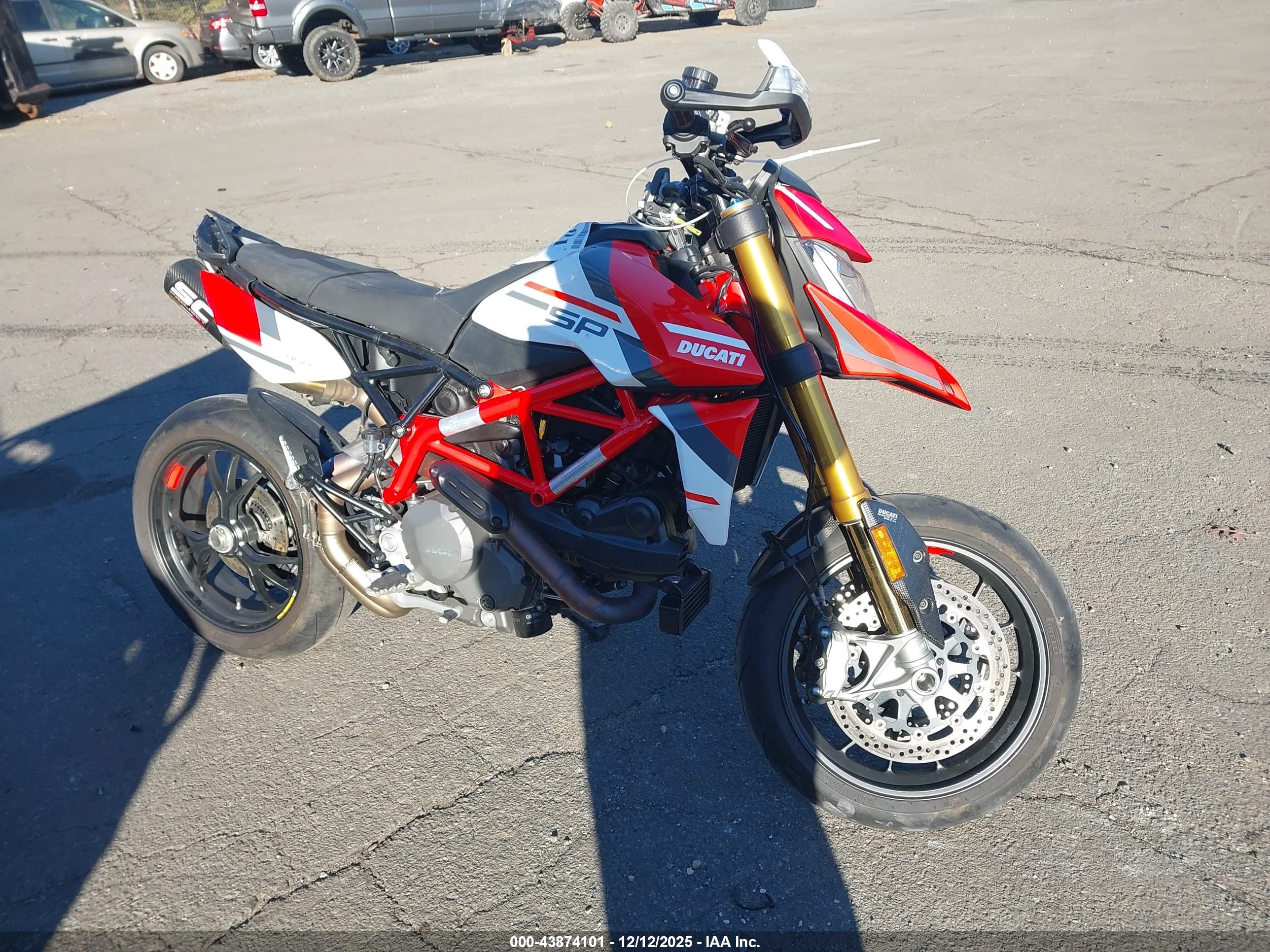 DUCATI HYPERMOTARD image 8