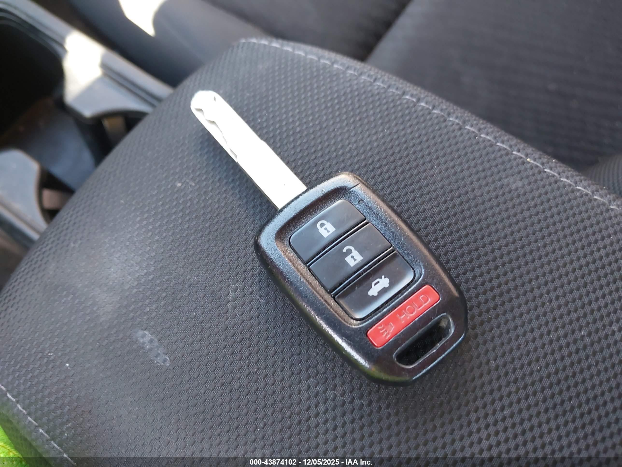HONDA CIVIC image 11