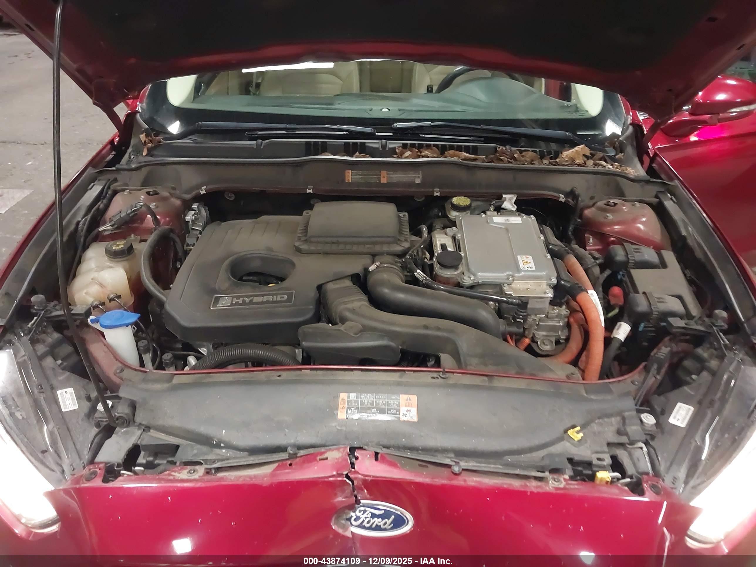 FORD FUSION image 10