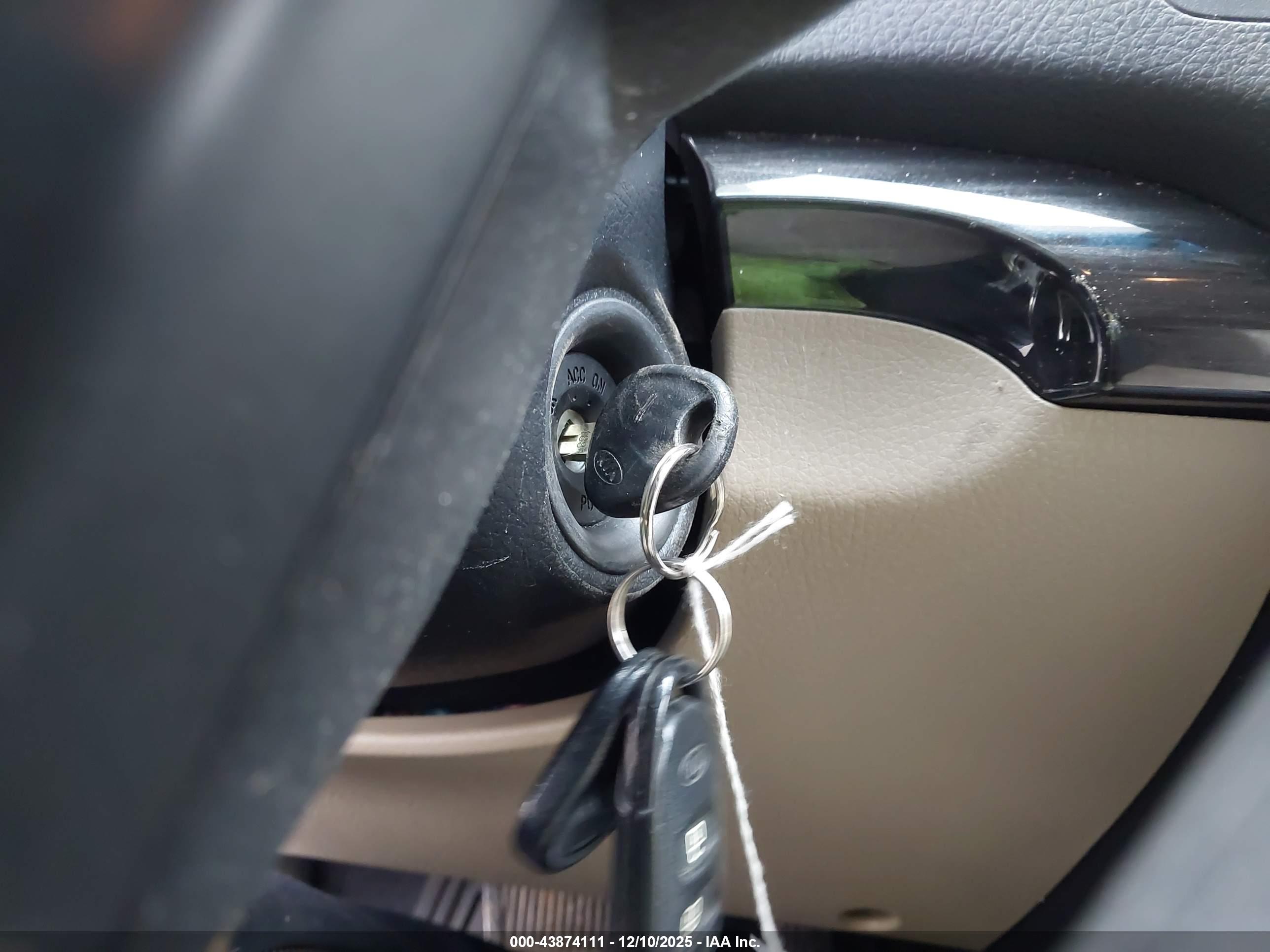 KIA SORENTO image 11