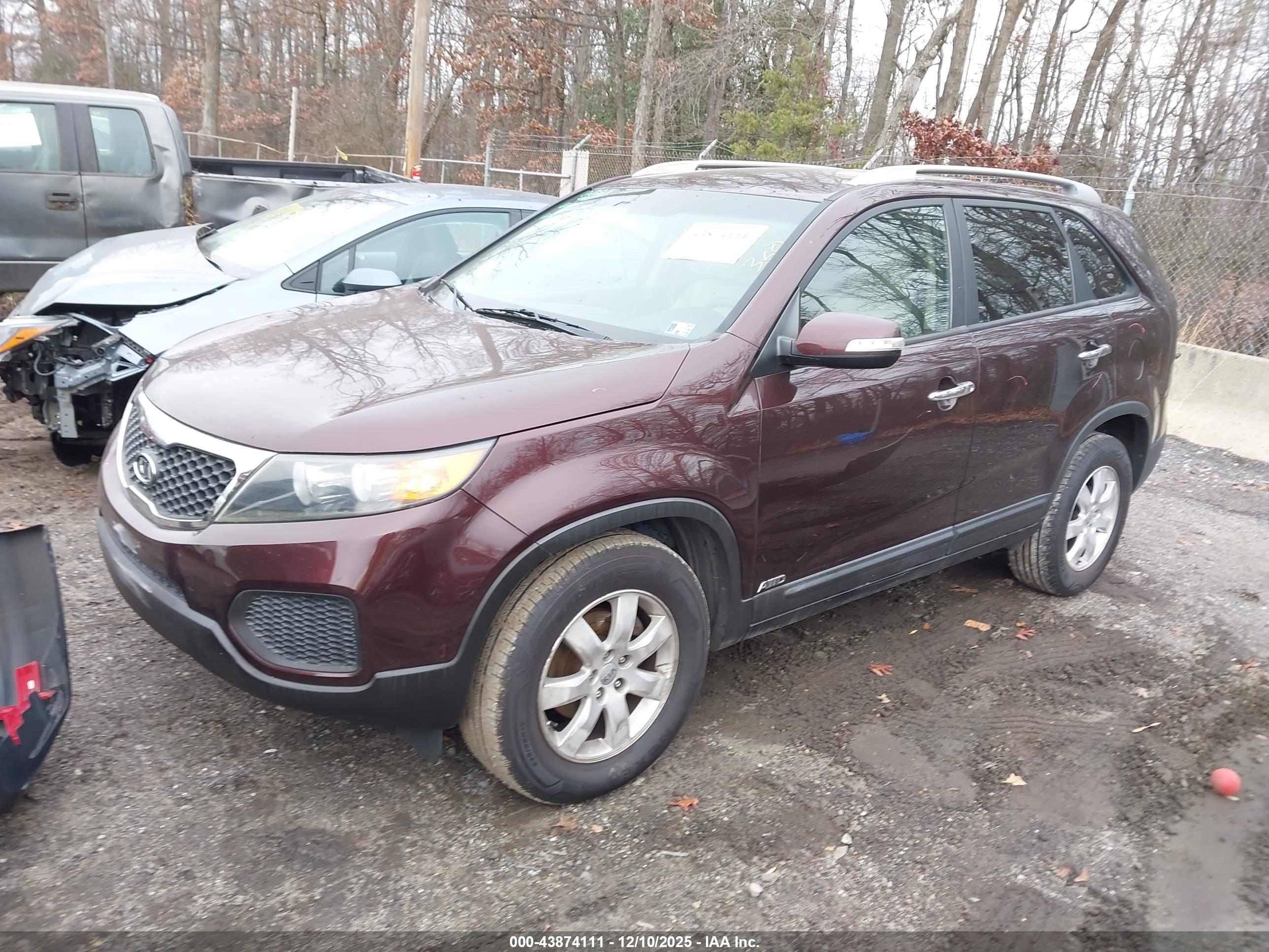 KIA SORENTO image 2