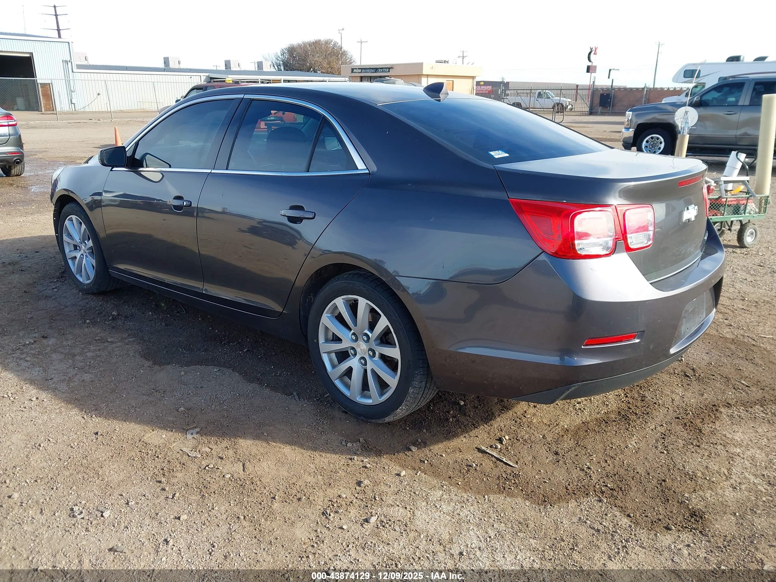 CHEVROLET MALIBU image 3