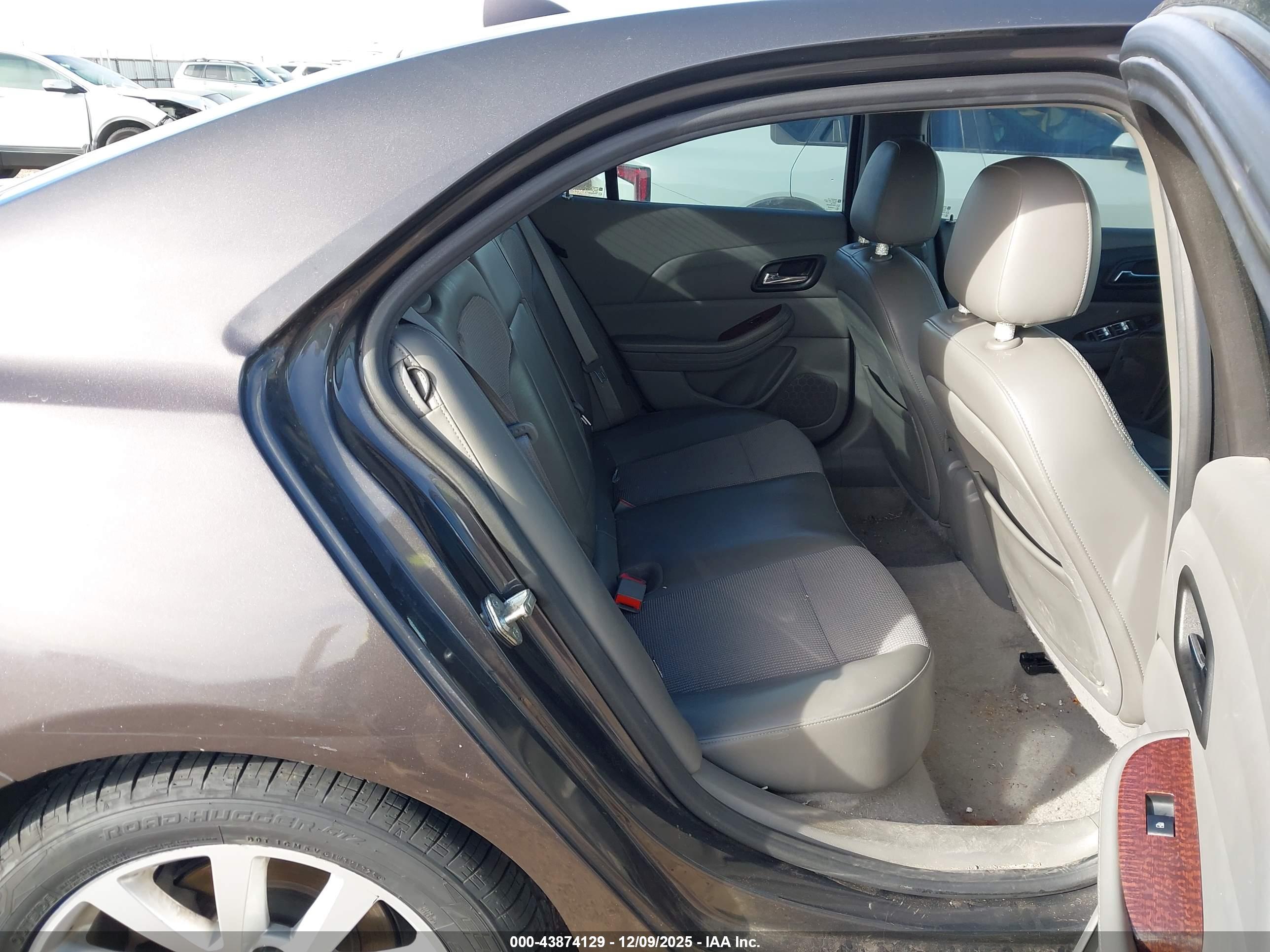CHEVROLET MALIBU image 8