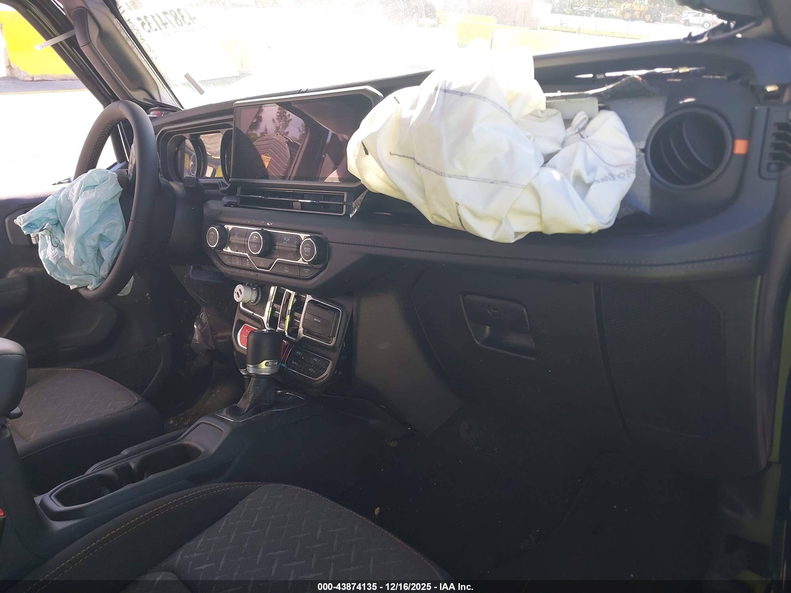 JEEP GLADIATOR image 5