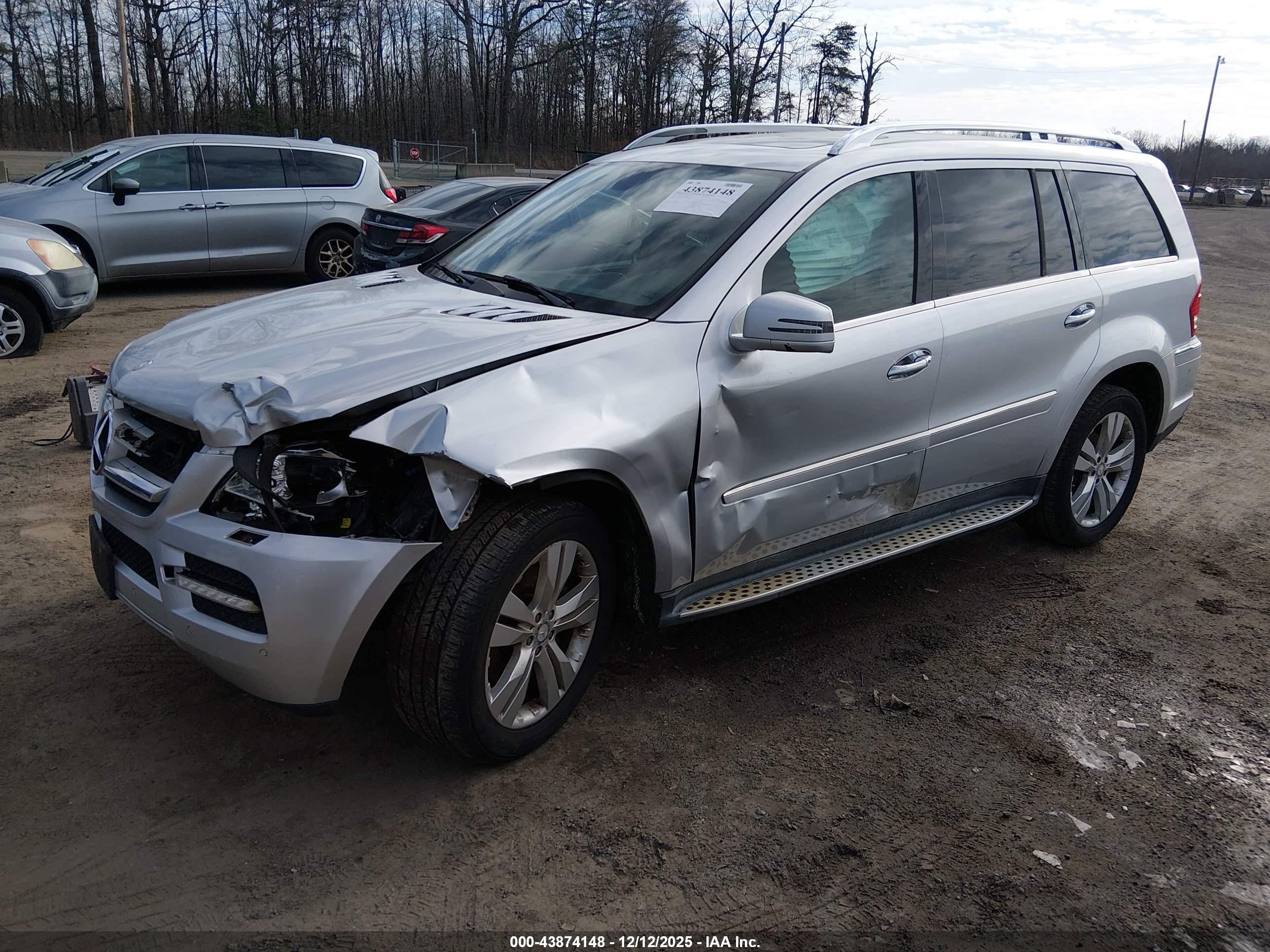 MERCEDES-BENZ GL image 2