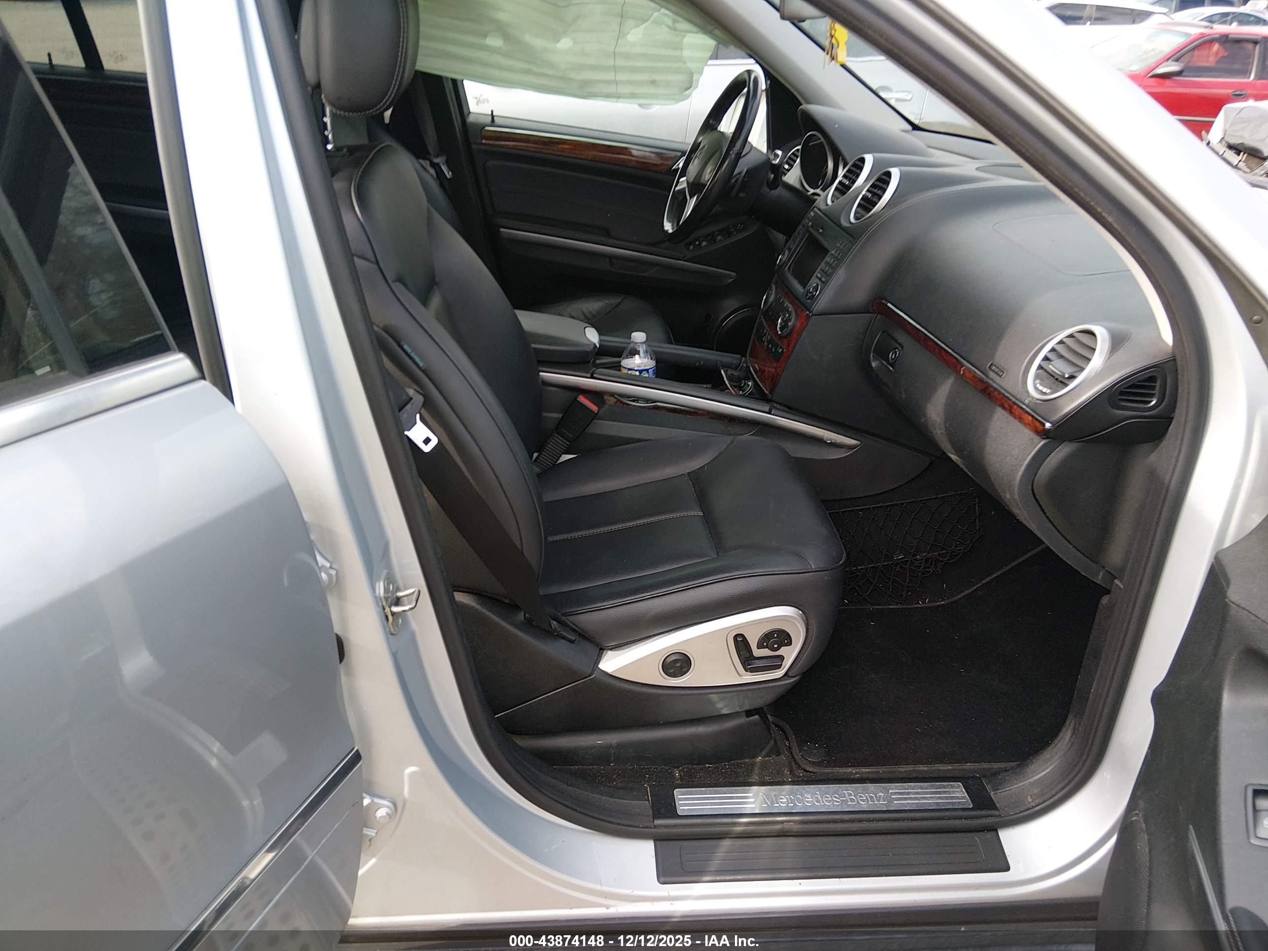 MERCEDES-BENZ GL image 5