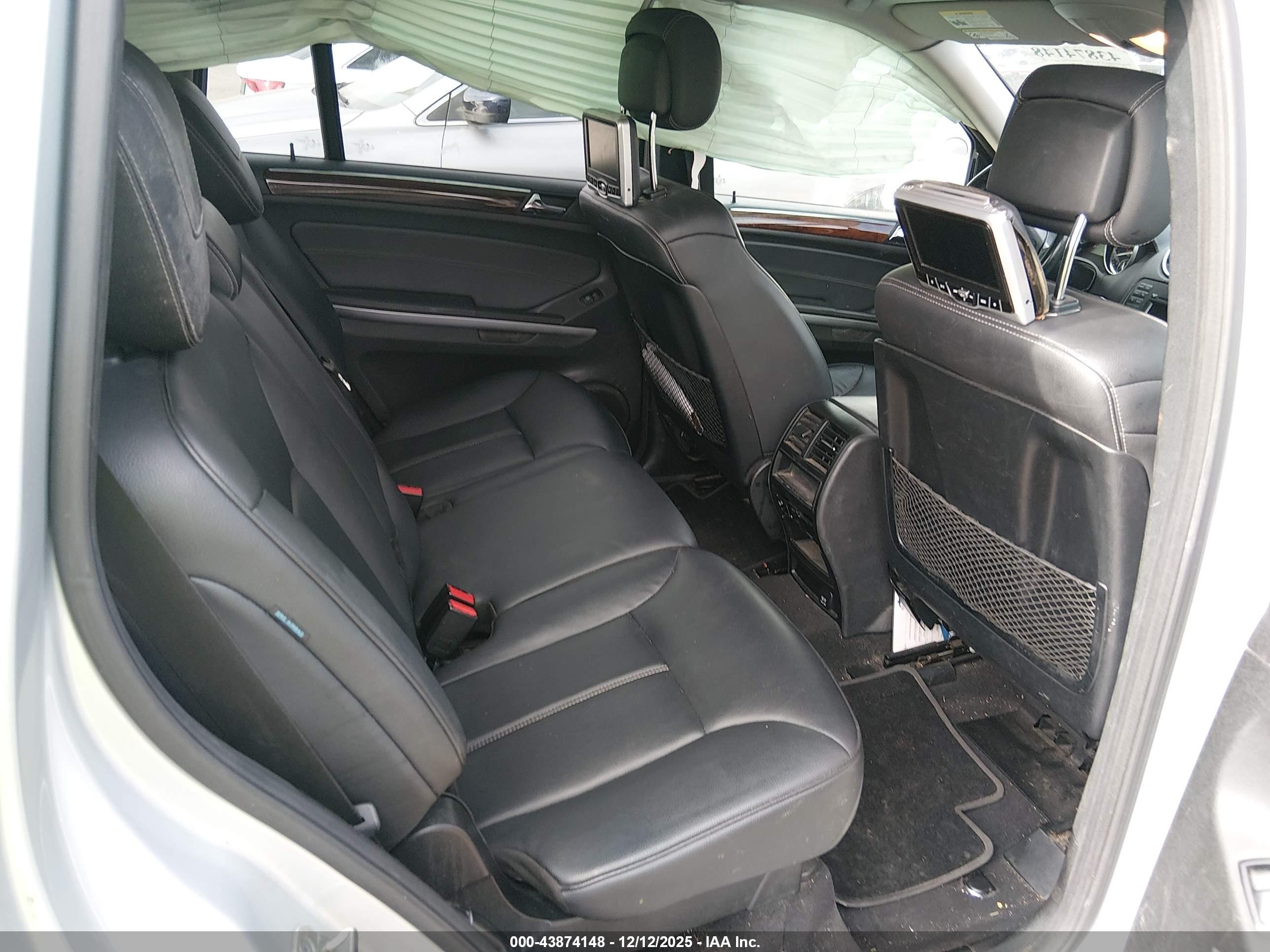 MERCEDES-BENZ GL image 8