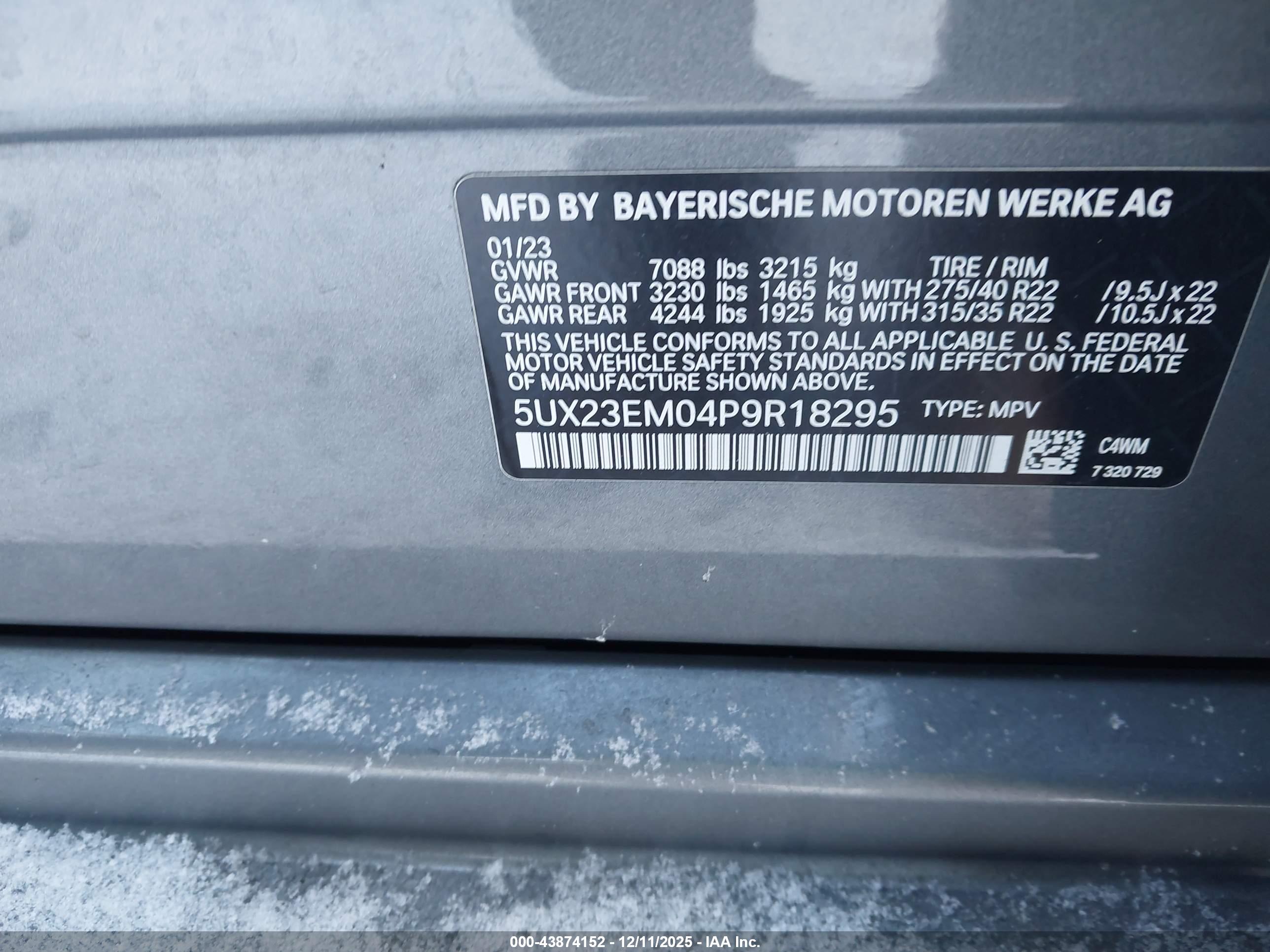 BMW X7 image 9