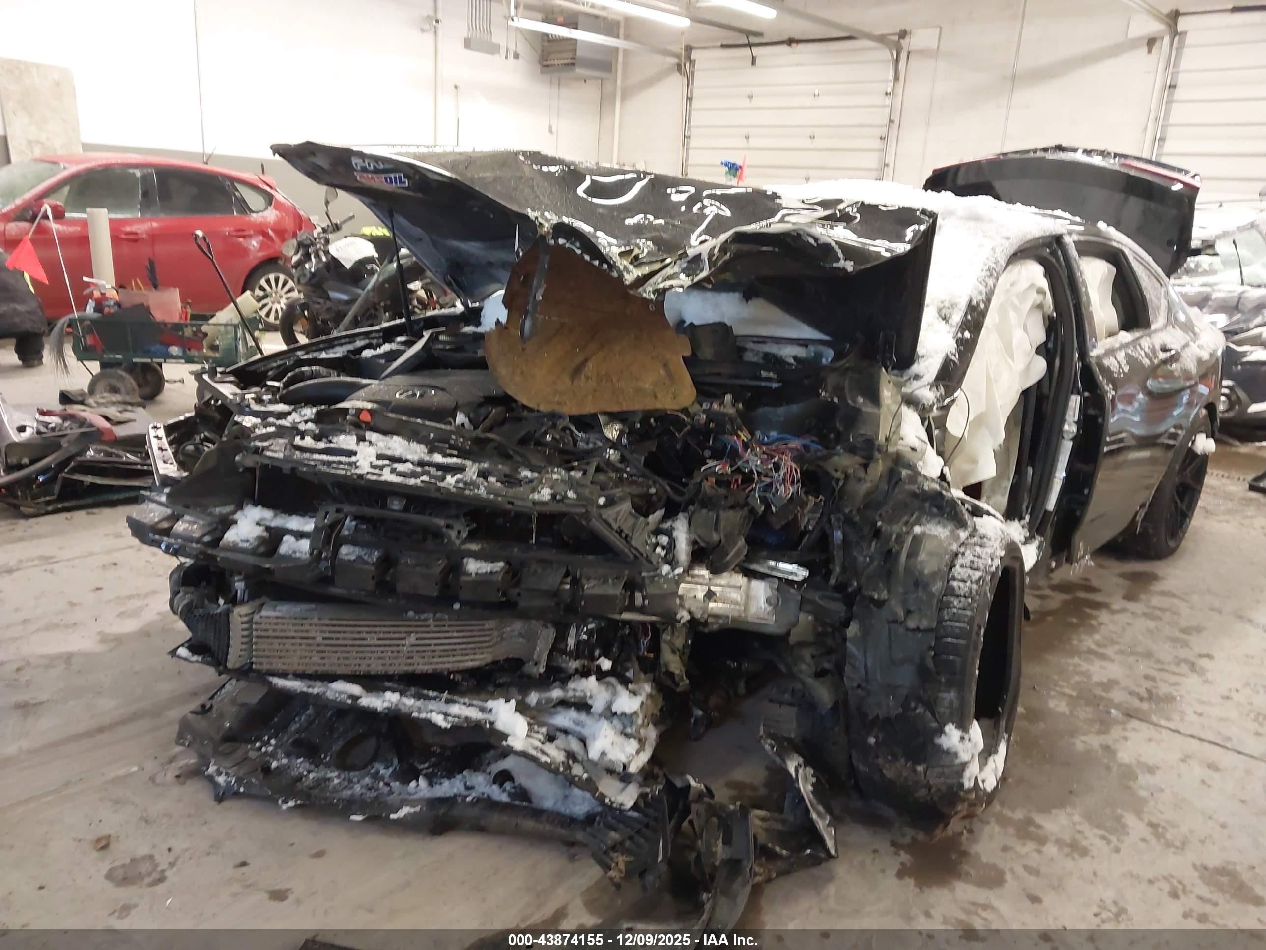 ACURA TLX image 2