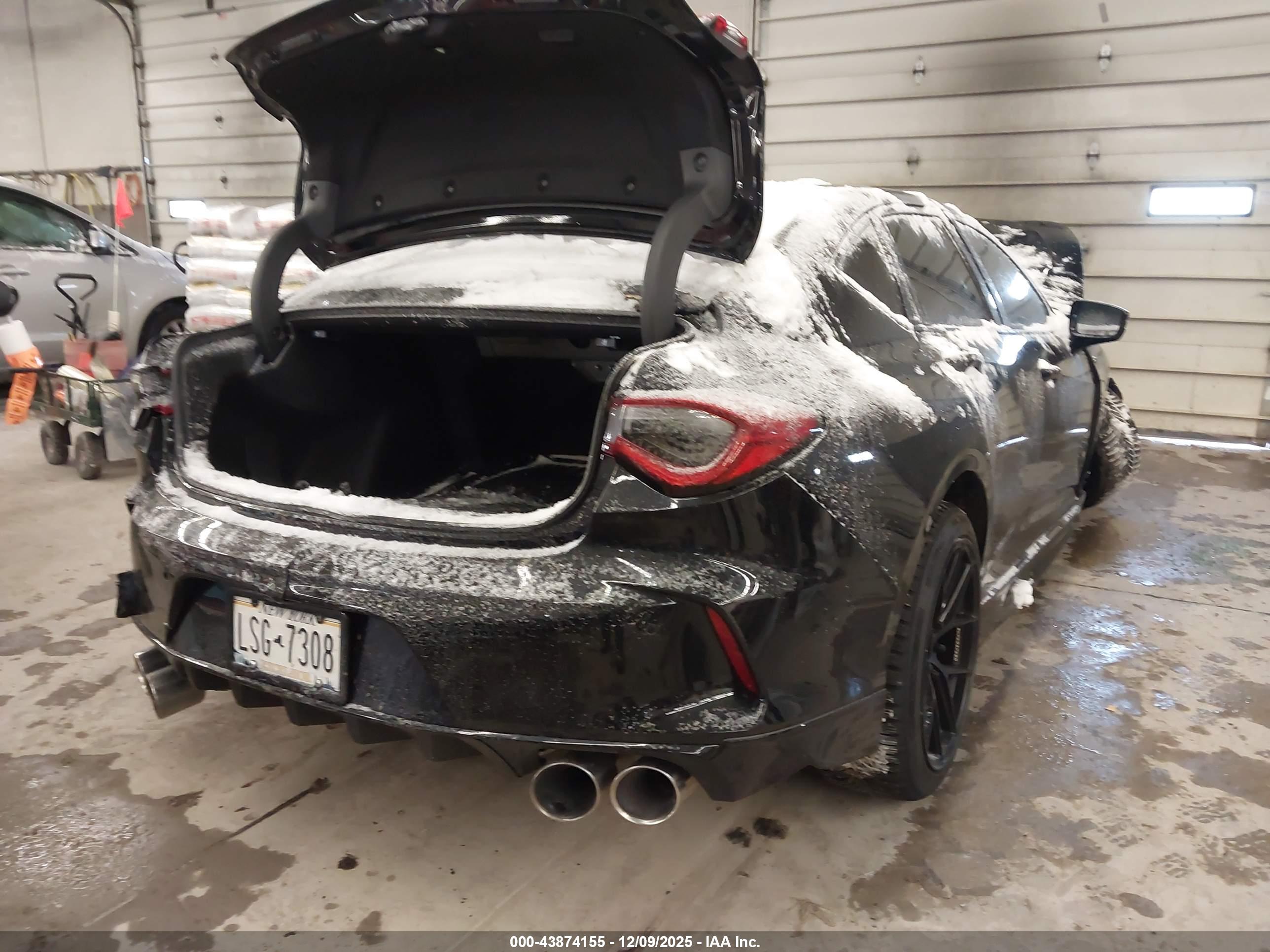 ACURA TLX image 4