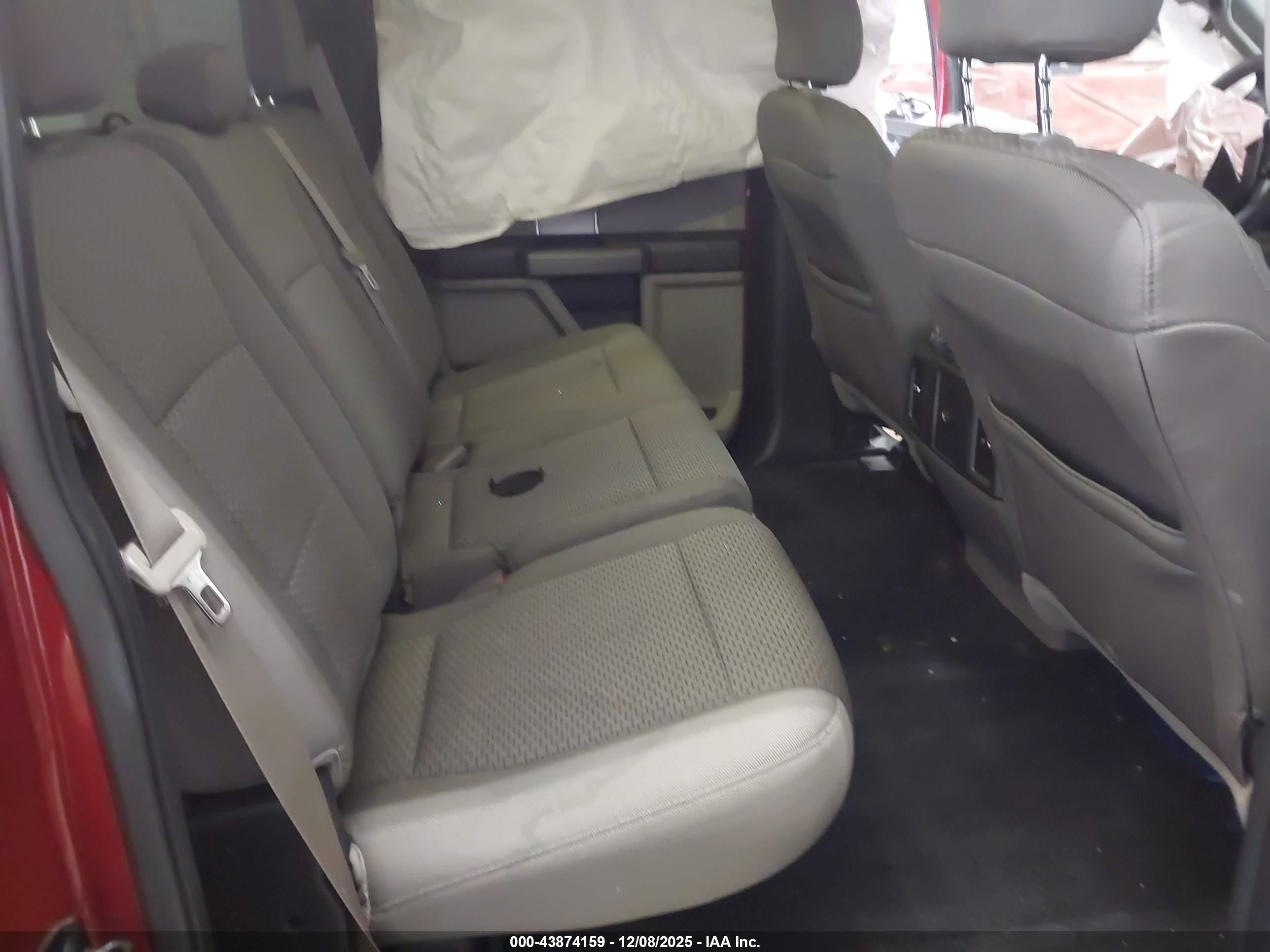 FORD F-150 image 8