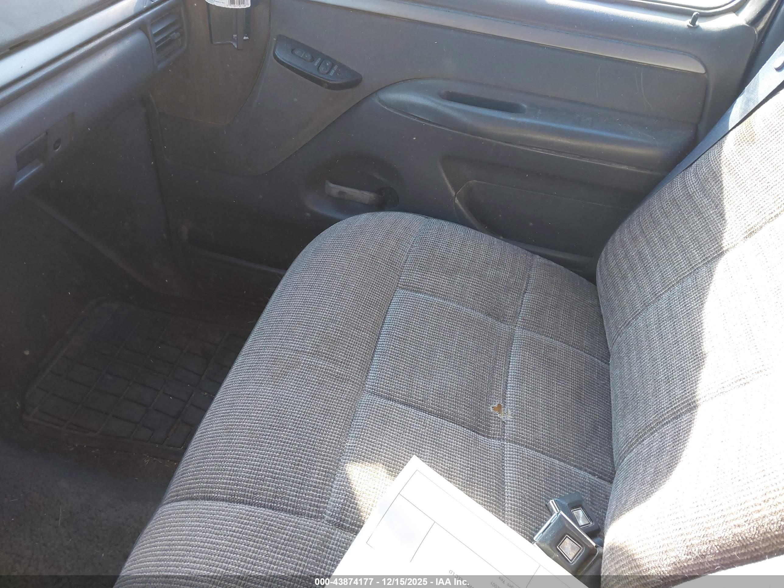 FORD F150 image 5