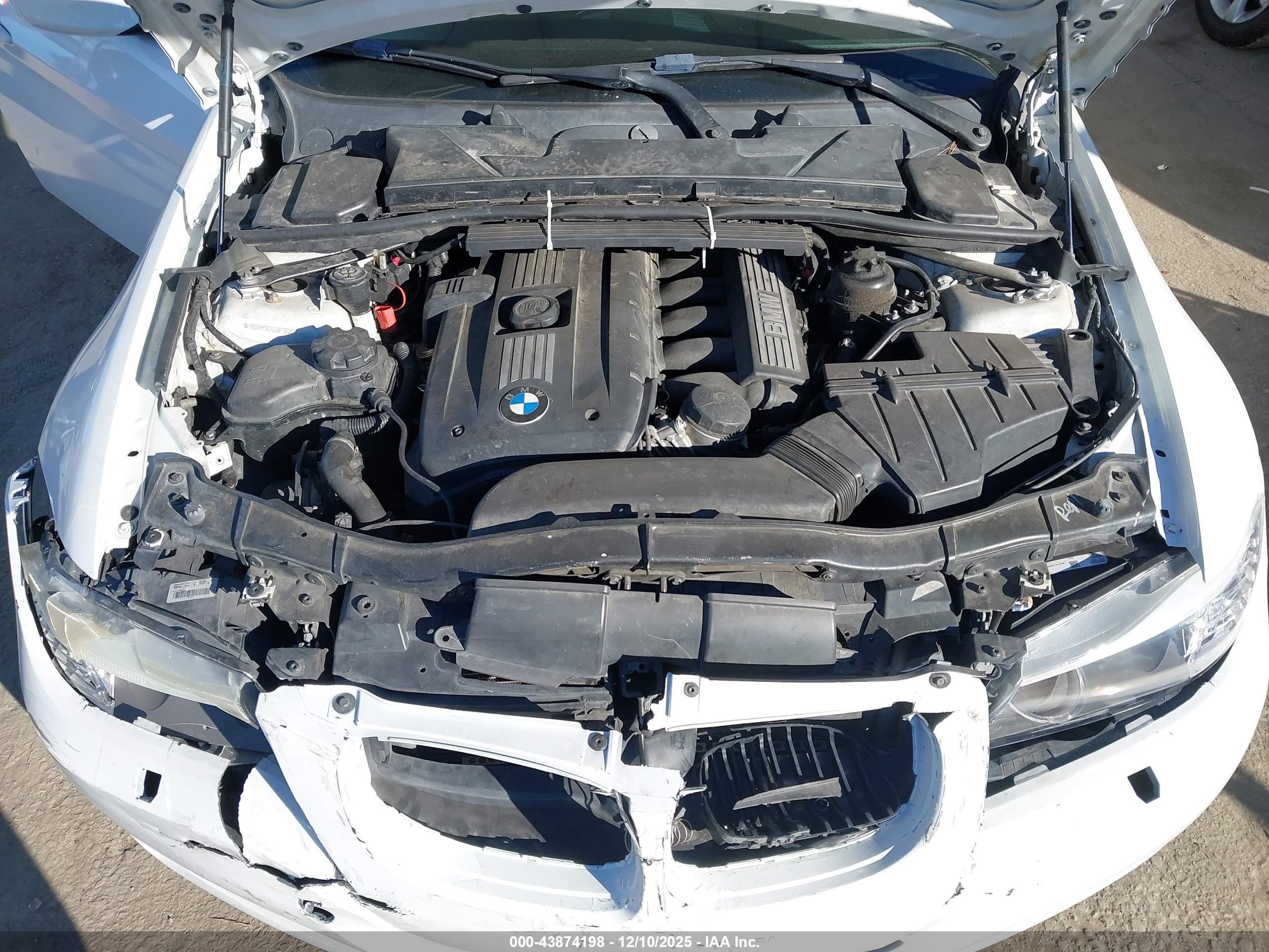 BMW 328I image 10