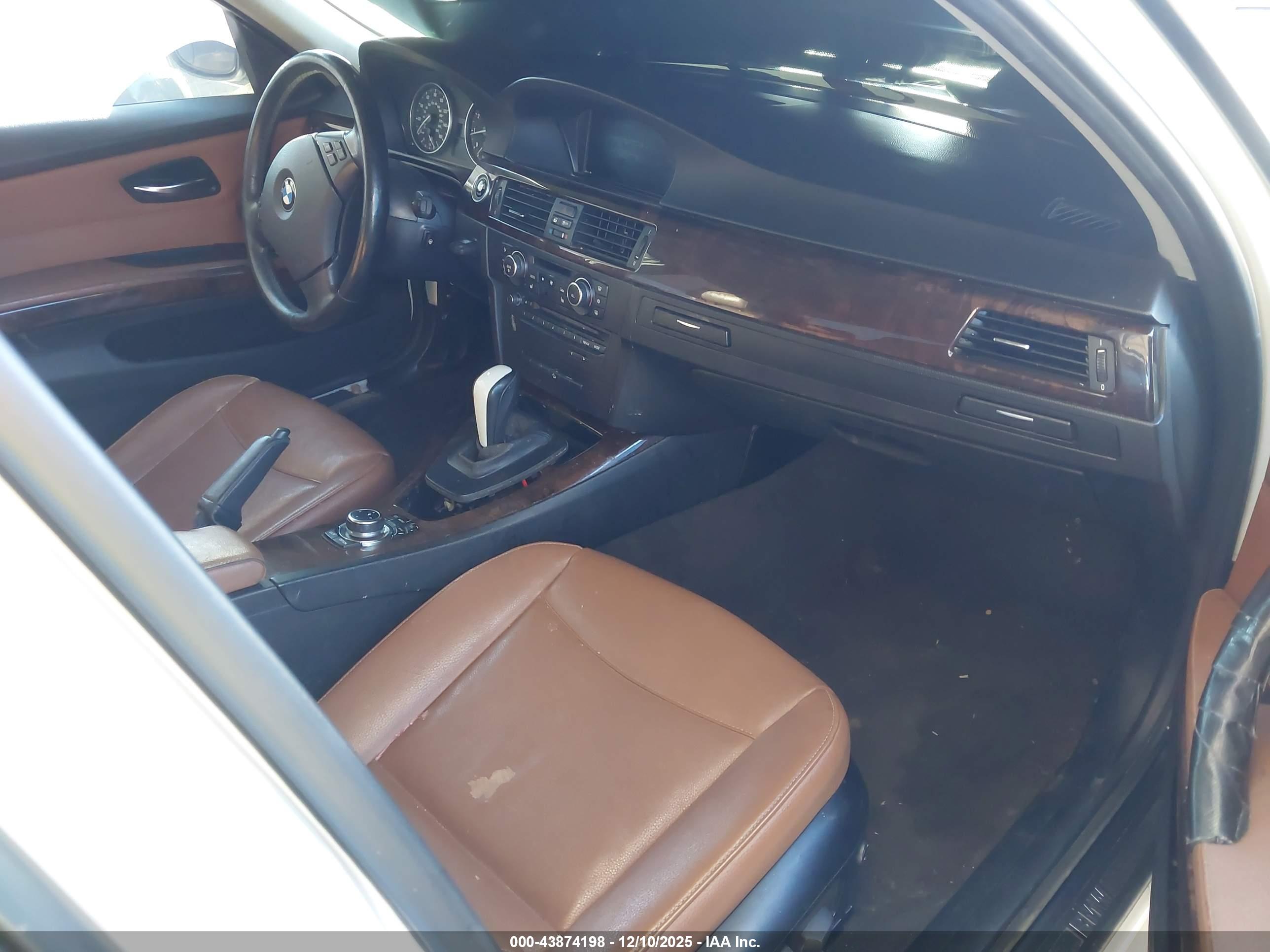 BMW 328I image 5