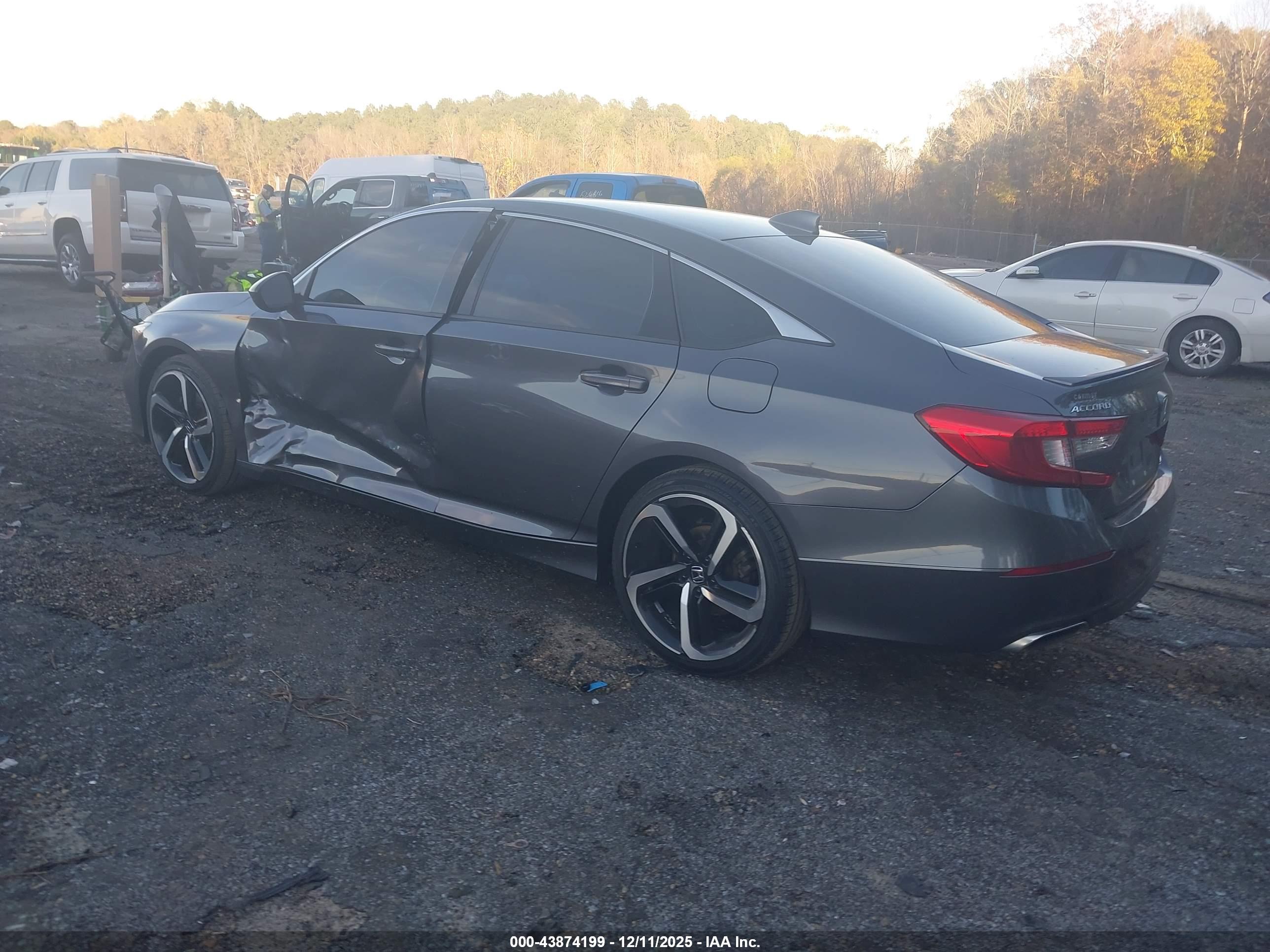 HONDA ACCORD image 3