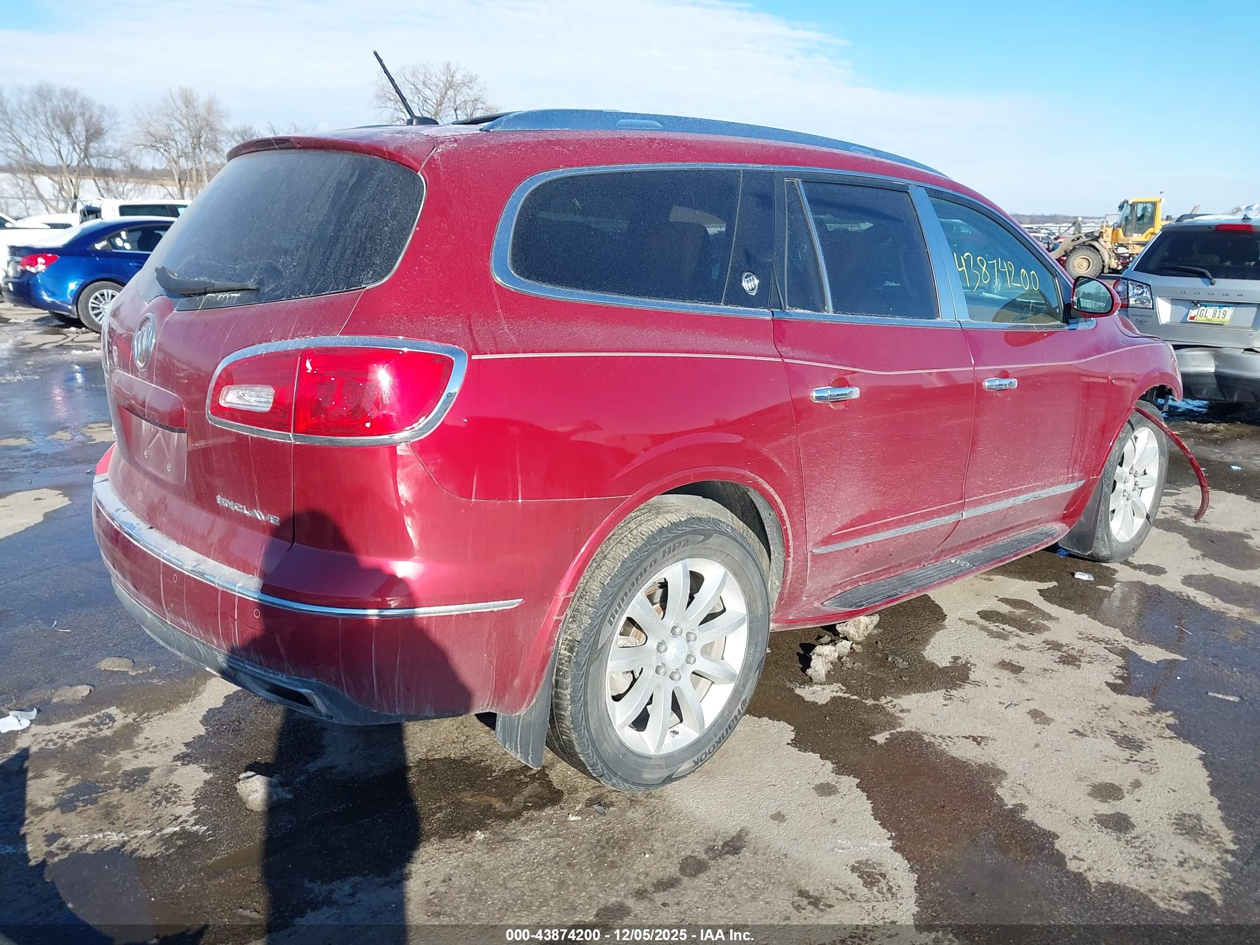 BUICK ENCLAVE image 4