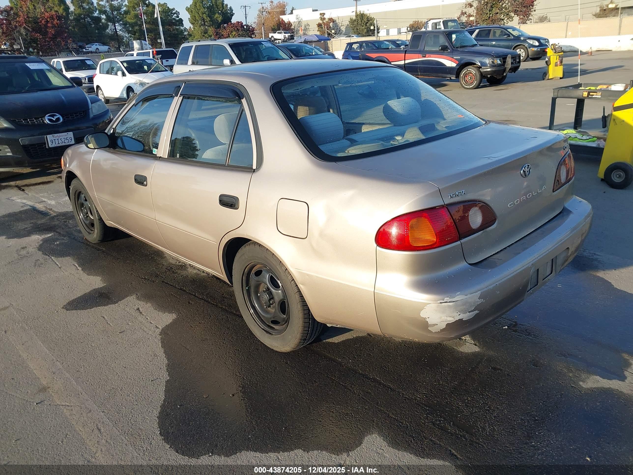 TOYOTA COROLLA image 3