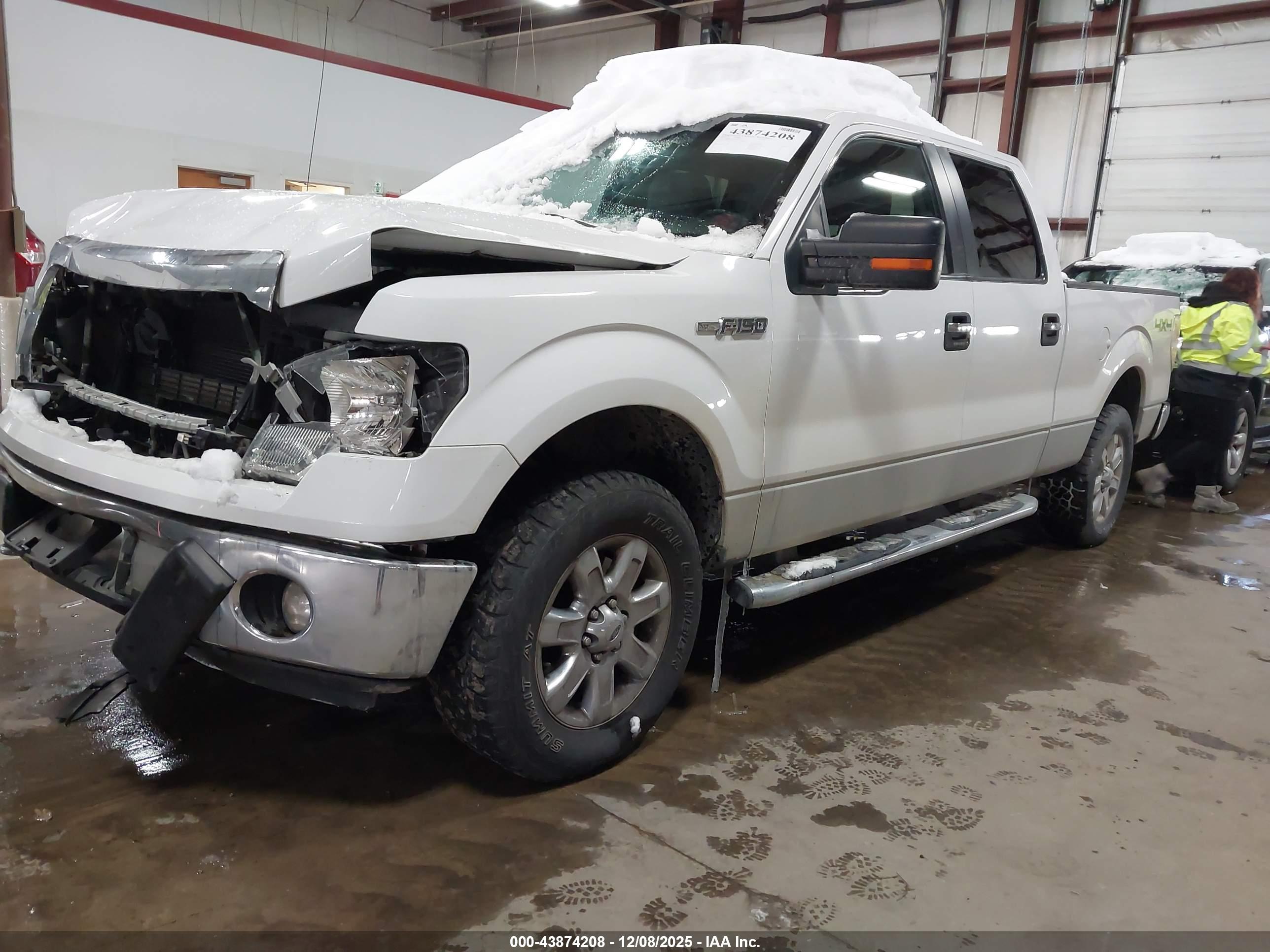 FORD F-150 image 2