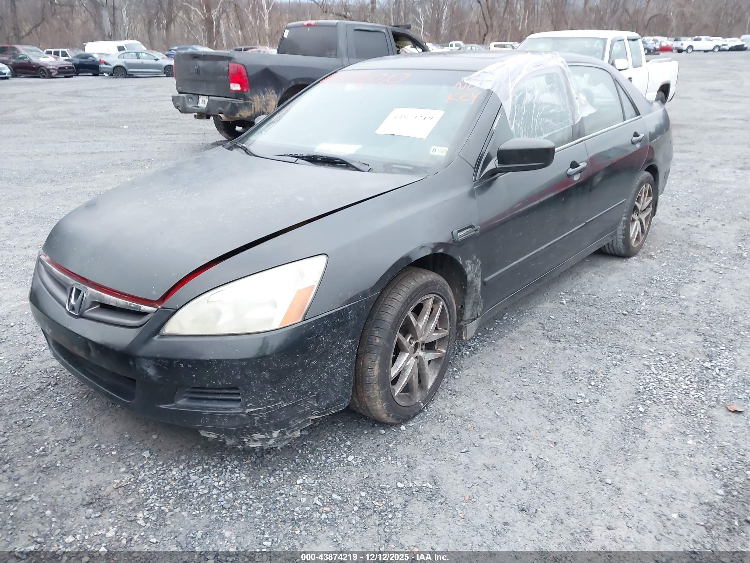 HONDA ACCORD image 6