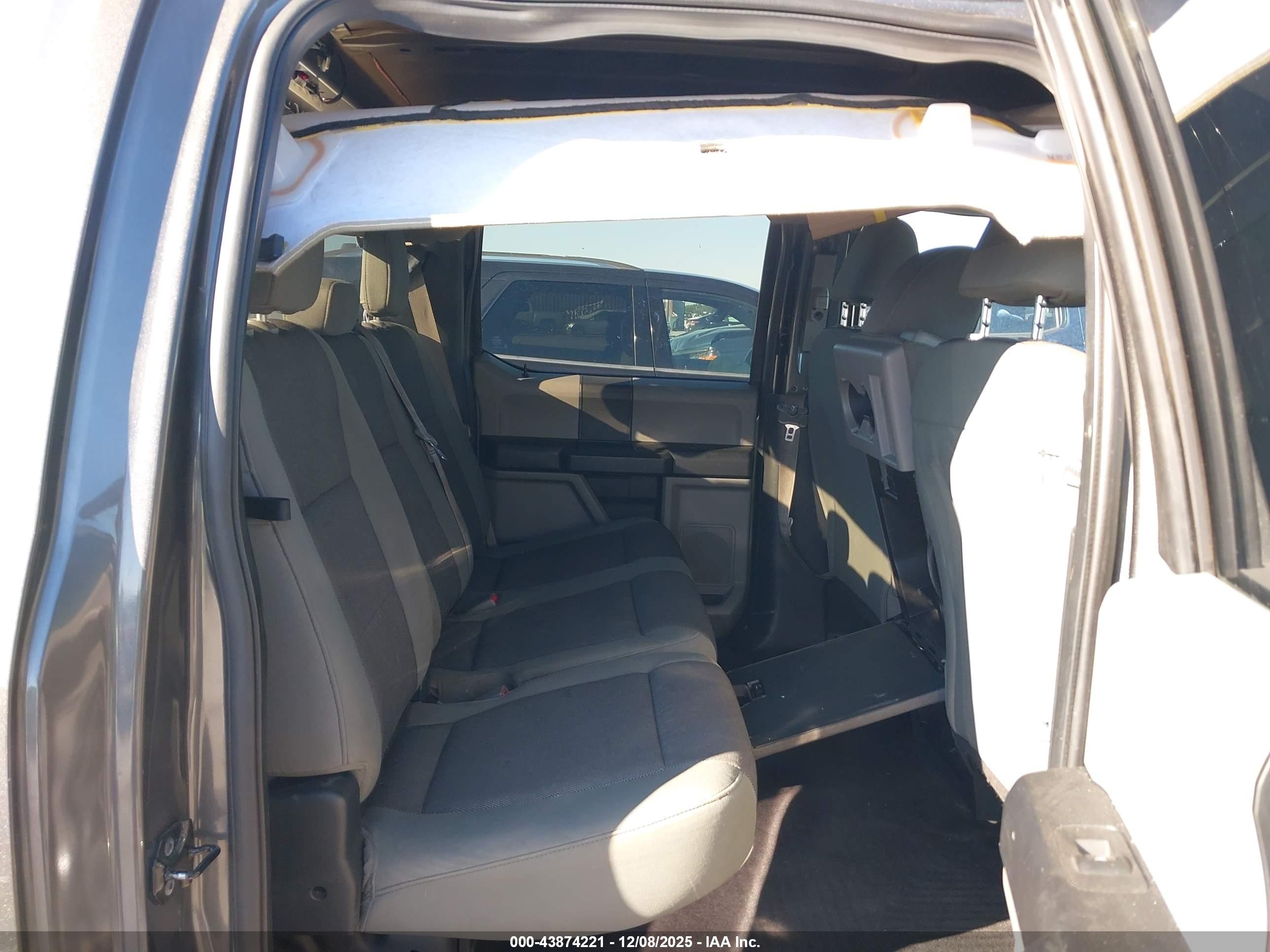 FORD F-150 image 8