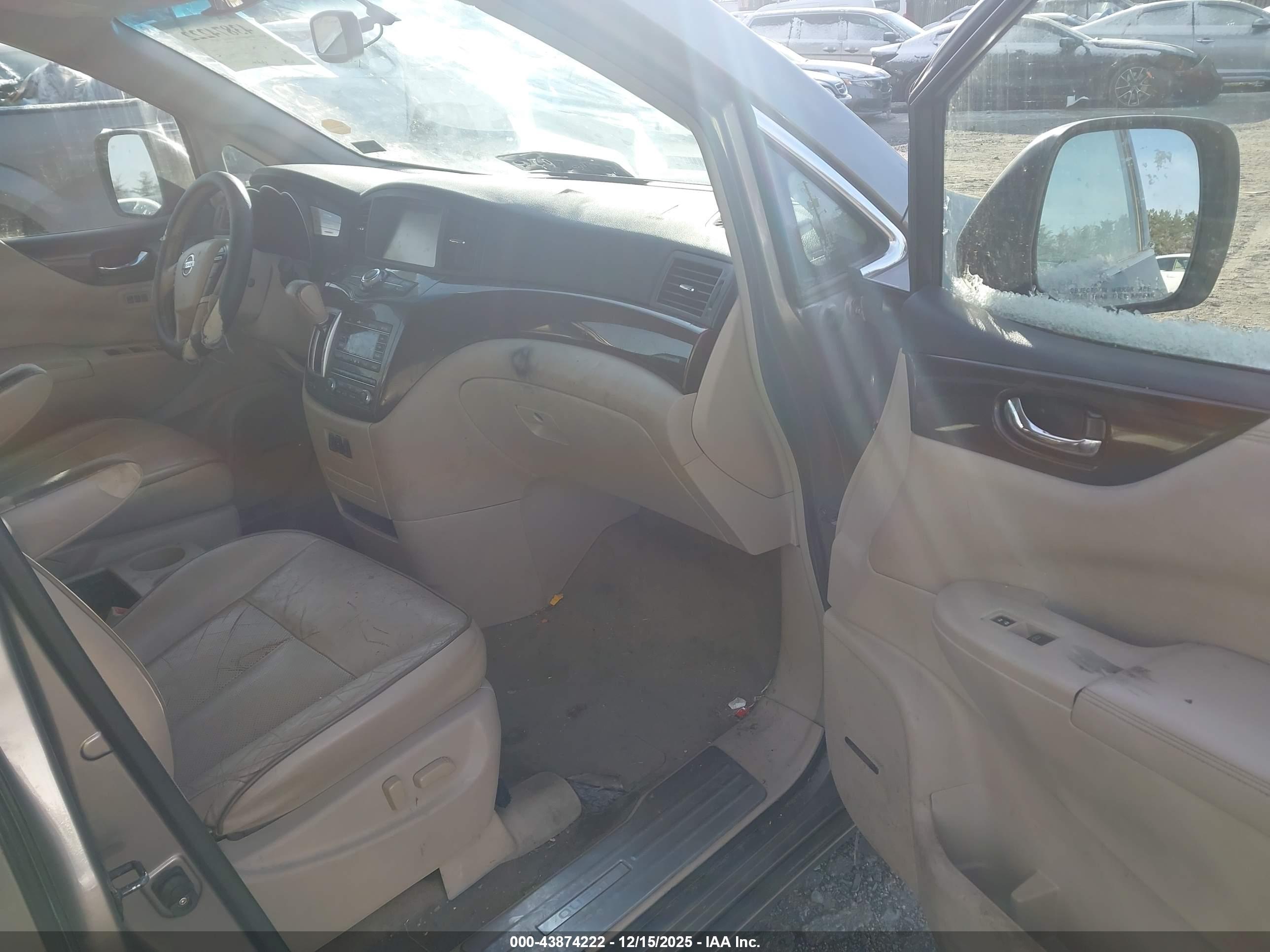 NISSAN QUEST image 5