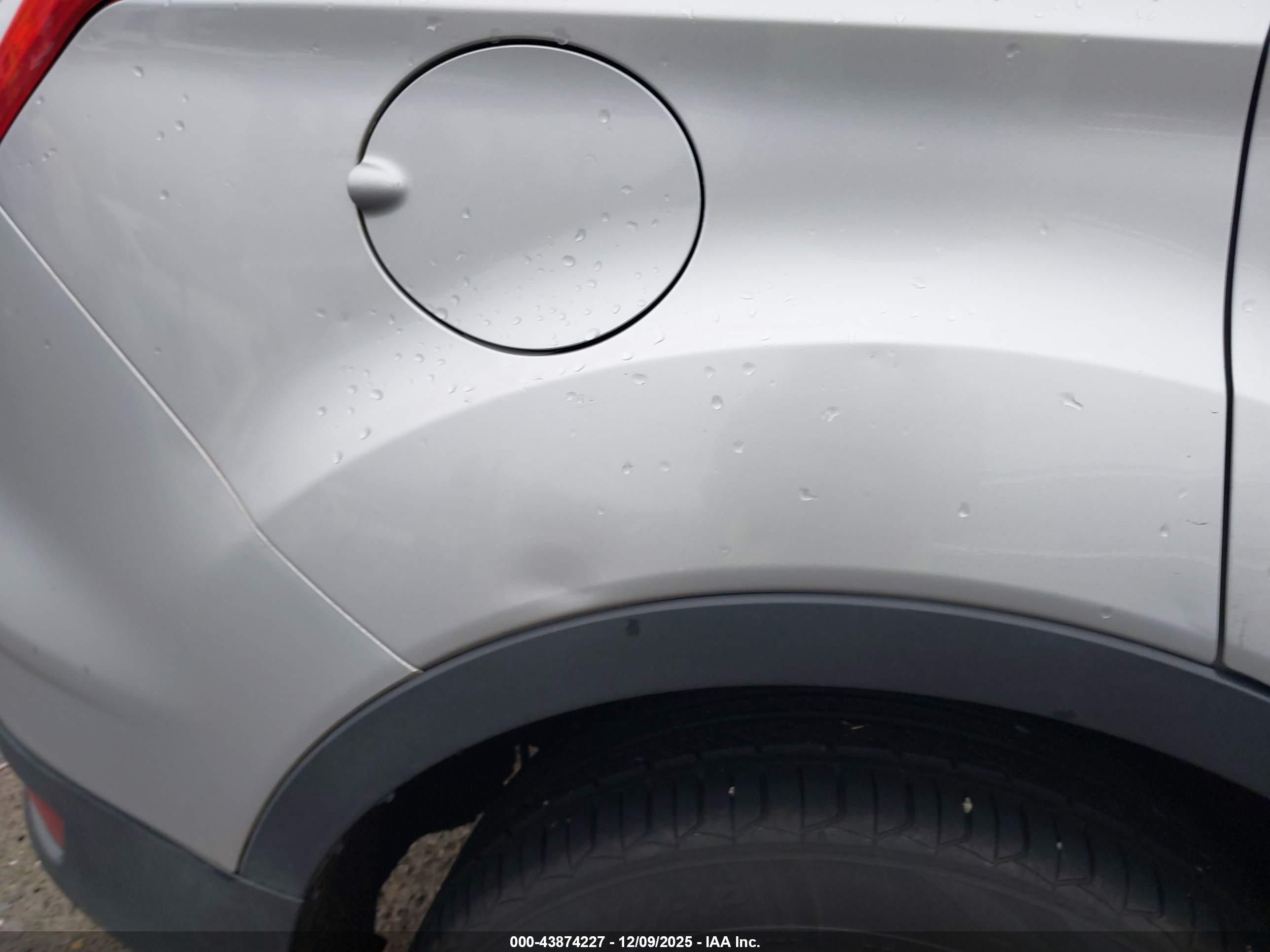 FORD ESCAPE image 6