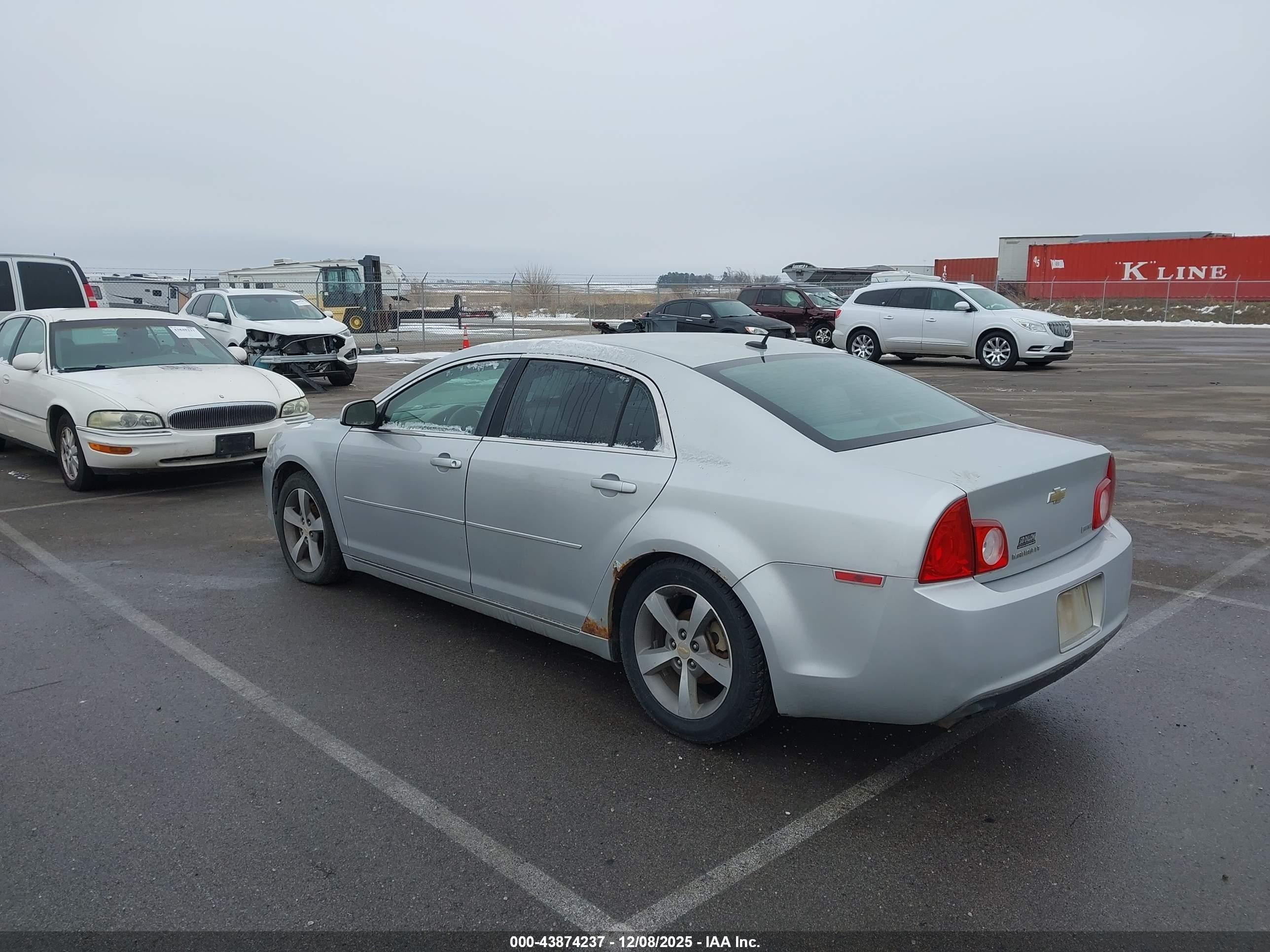 CHEVROLET MALIBU image 3