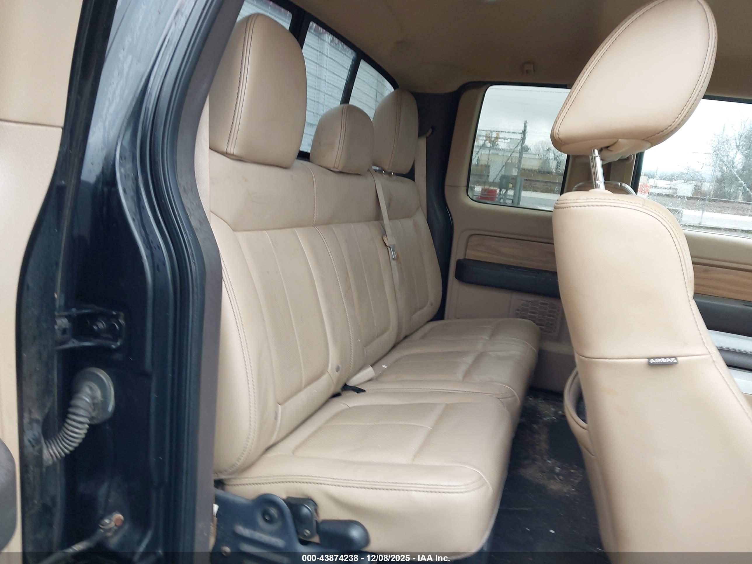 FORD F-150 image 8