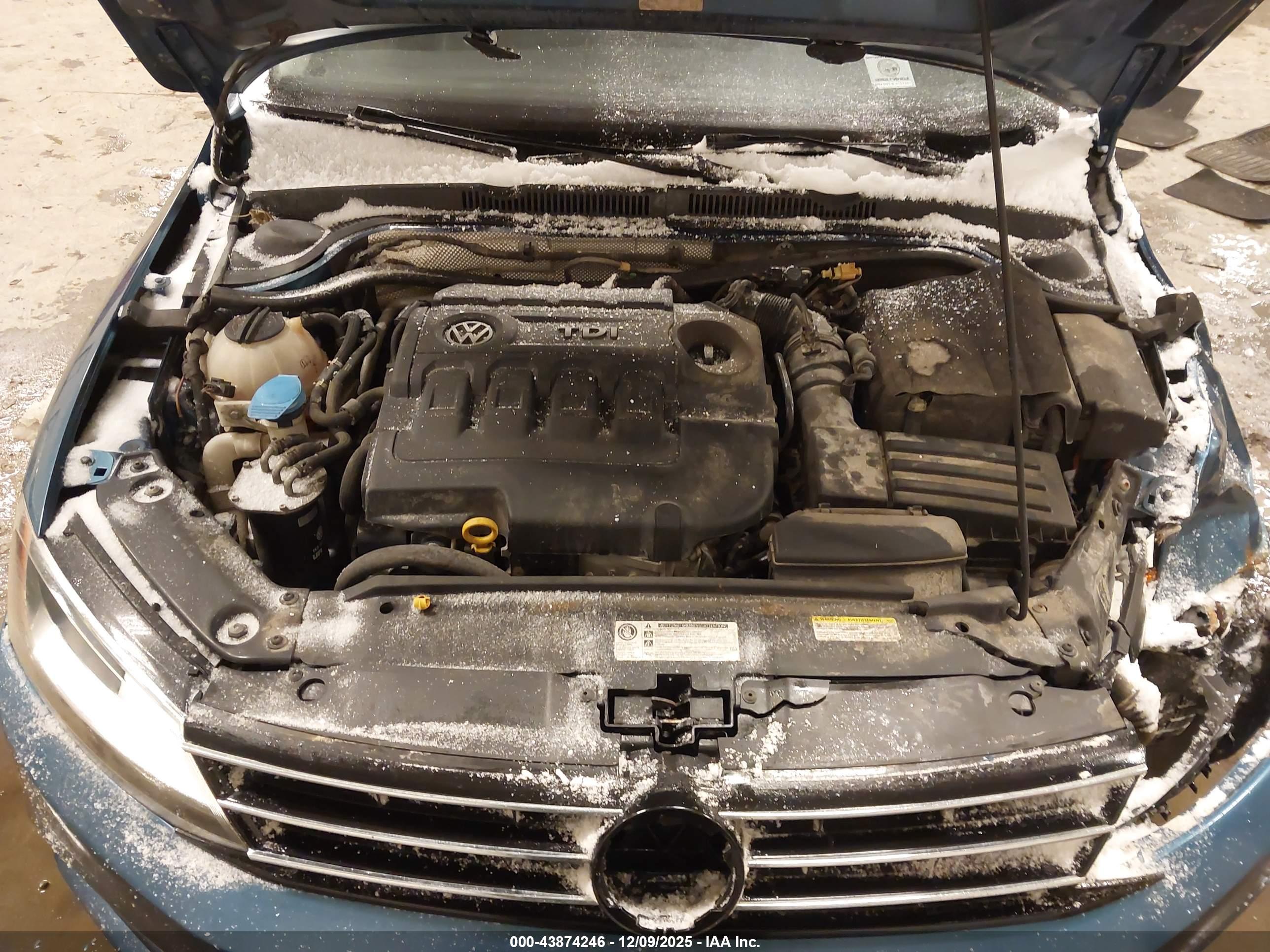 VOLKSWAGEN JETTA image 10