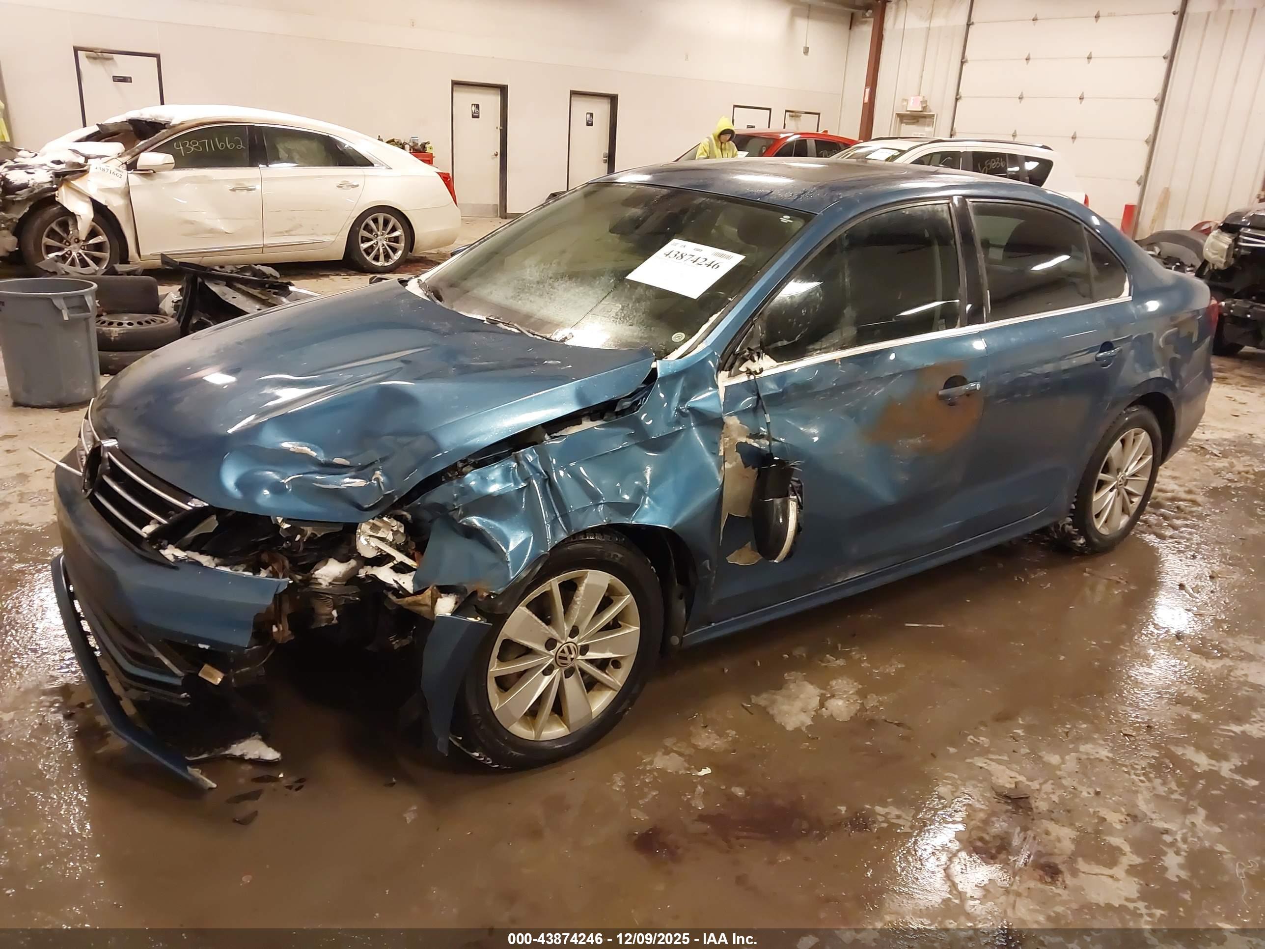 VOLKSWAGEN JETTA image 2