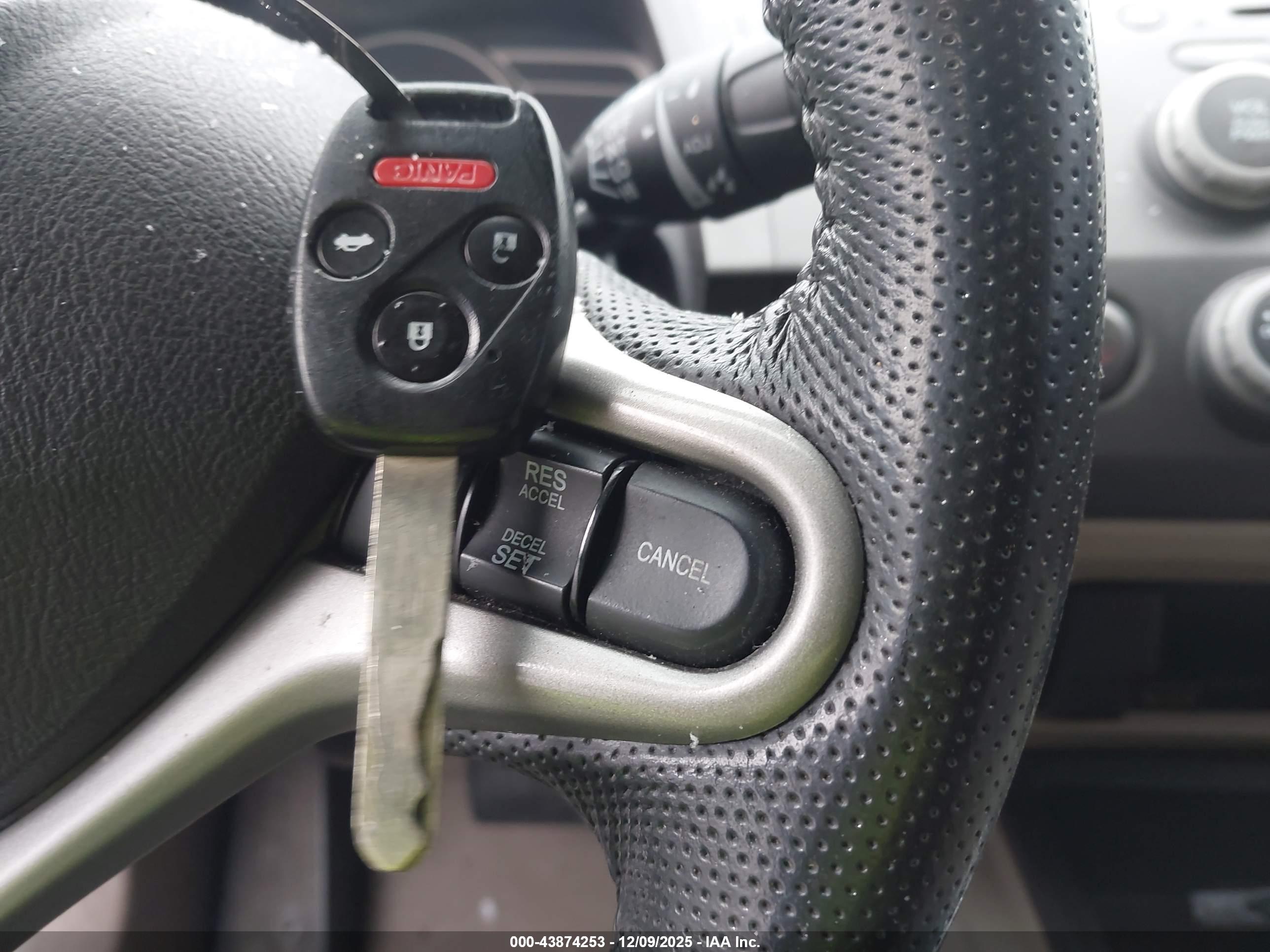 HONDA CIVIC image 11
