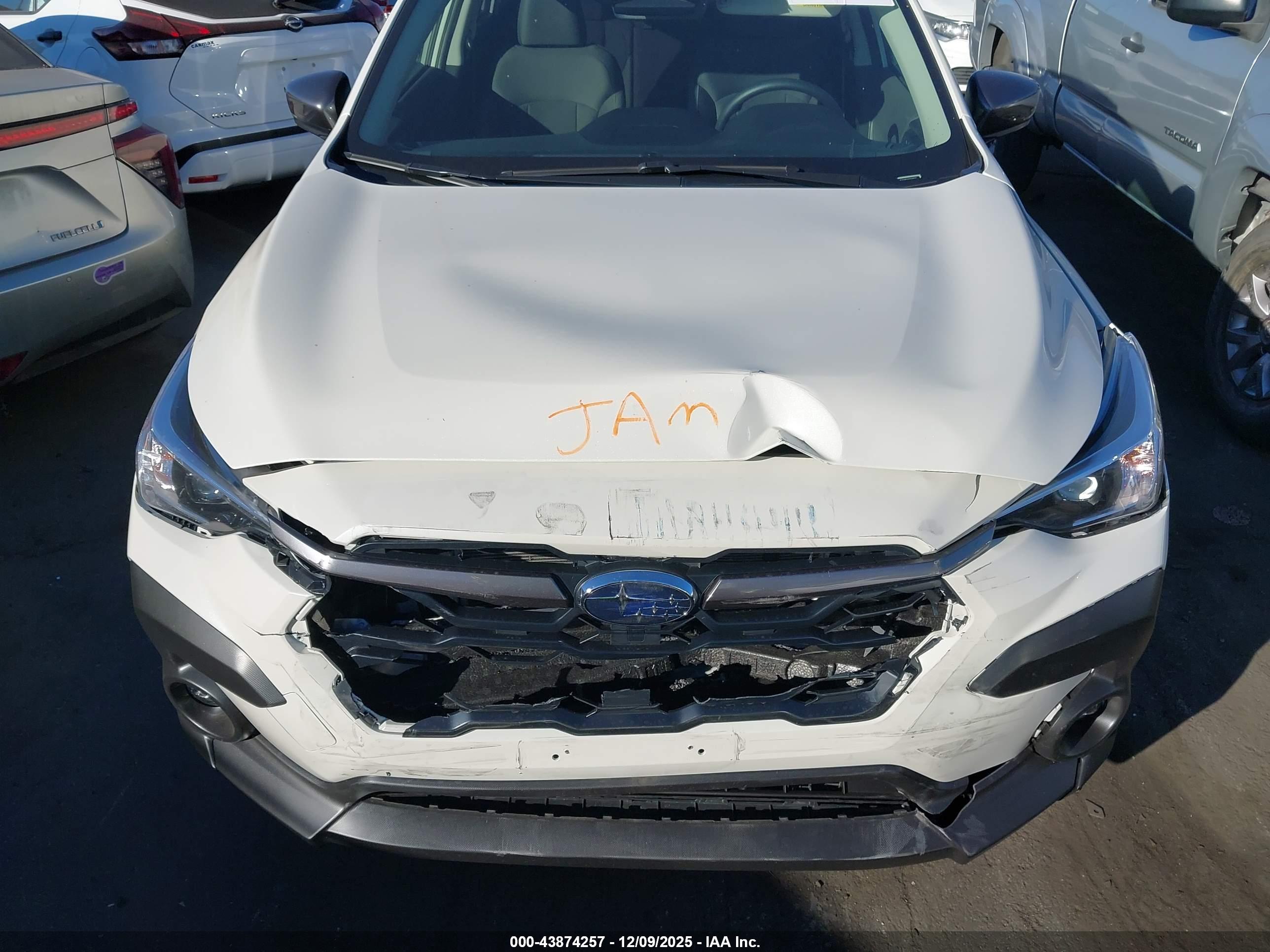 SUBARU CROSSTREK image 10