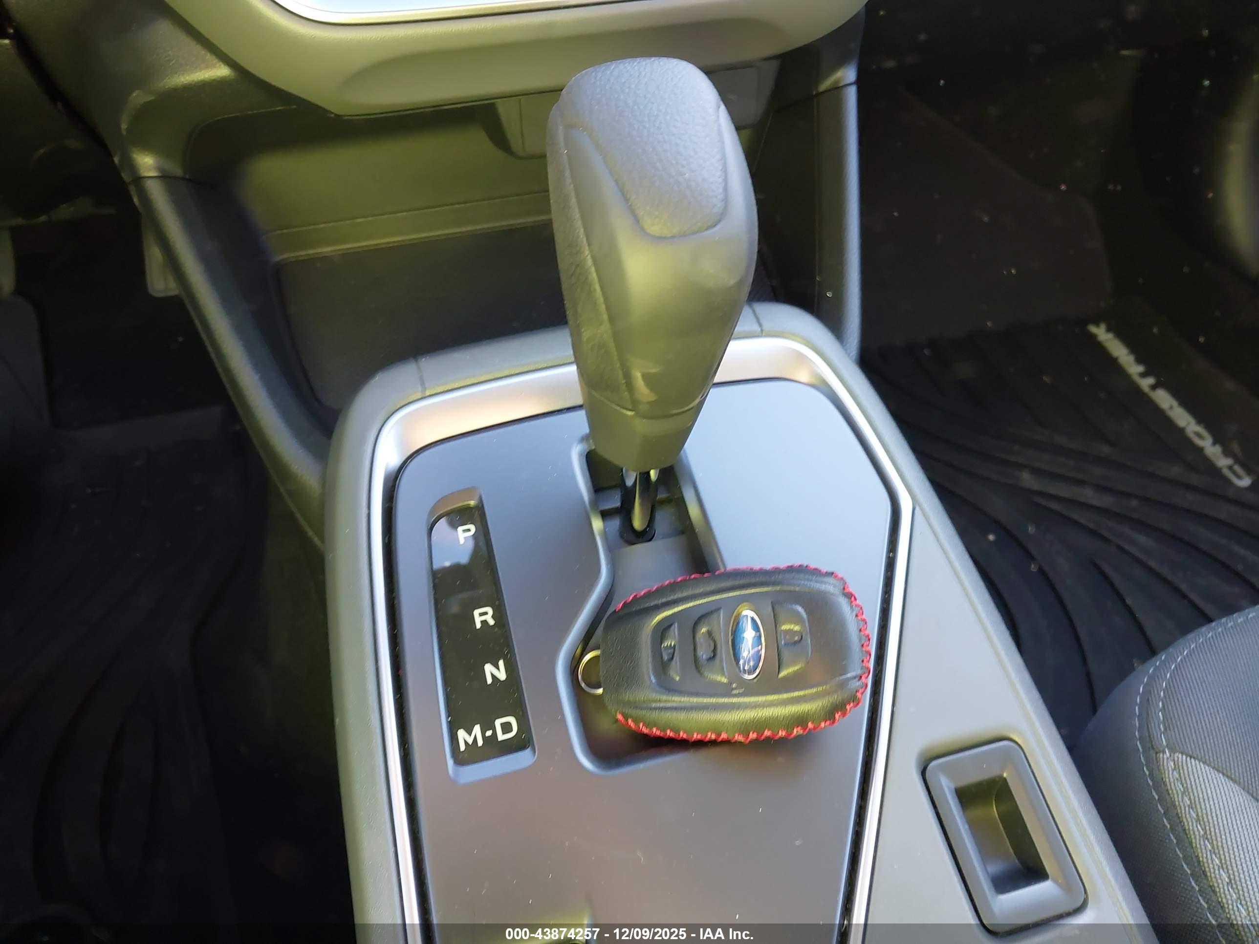 SUBARU CROSSTREK image 11