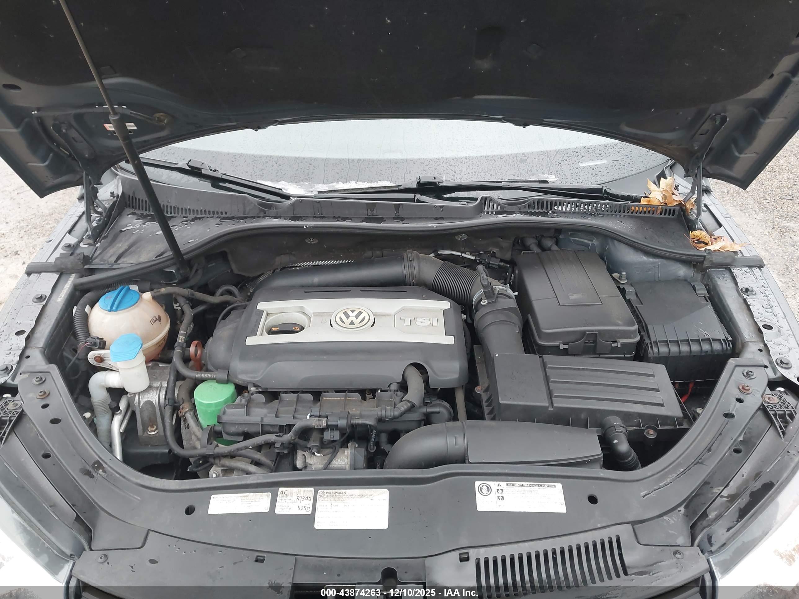 VOLKSWAGEN EOS image 10