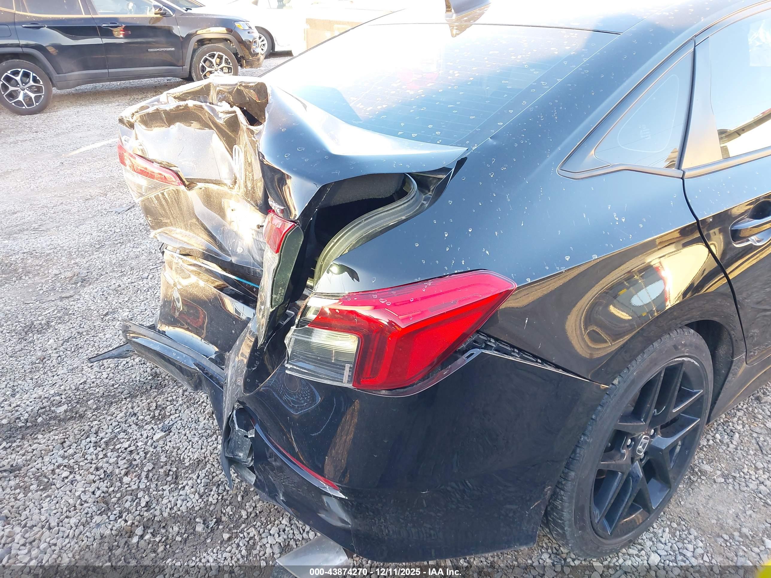 HONDA CIVIC image 6