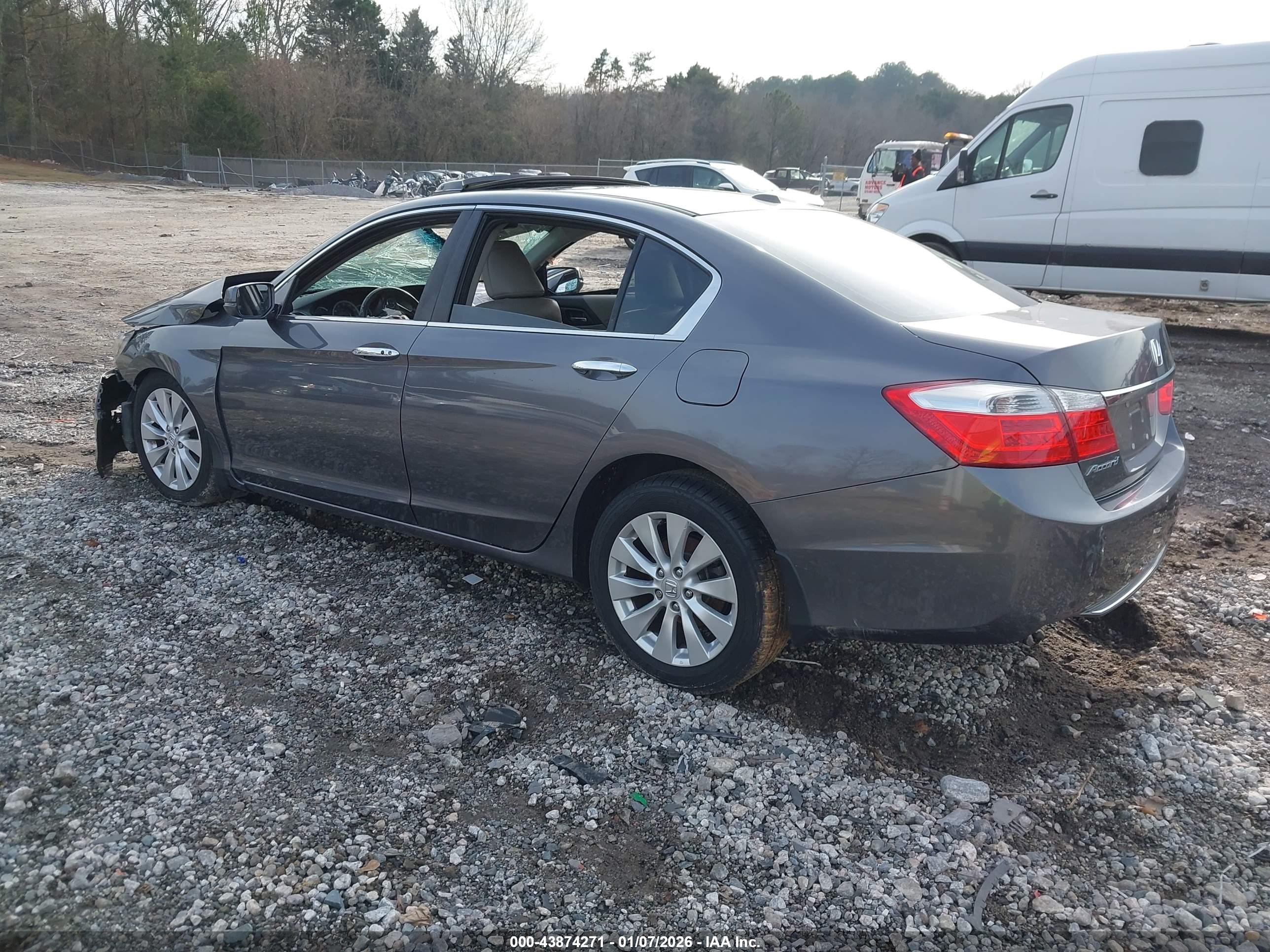 HONDA ACCORD image 3