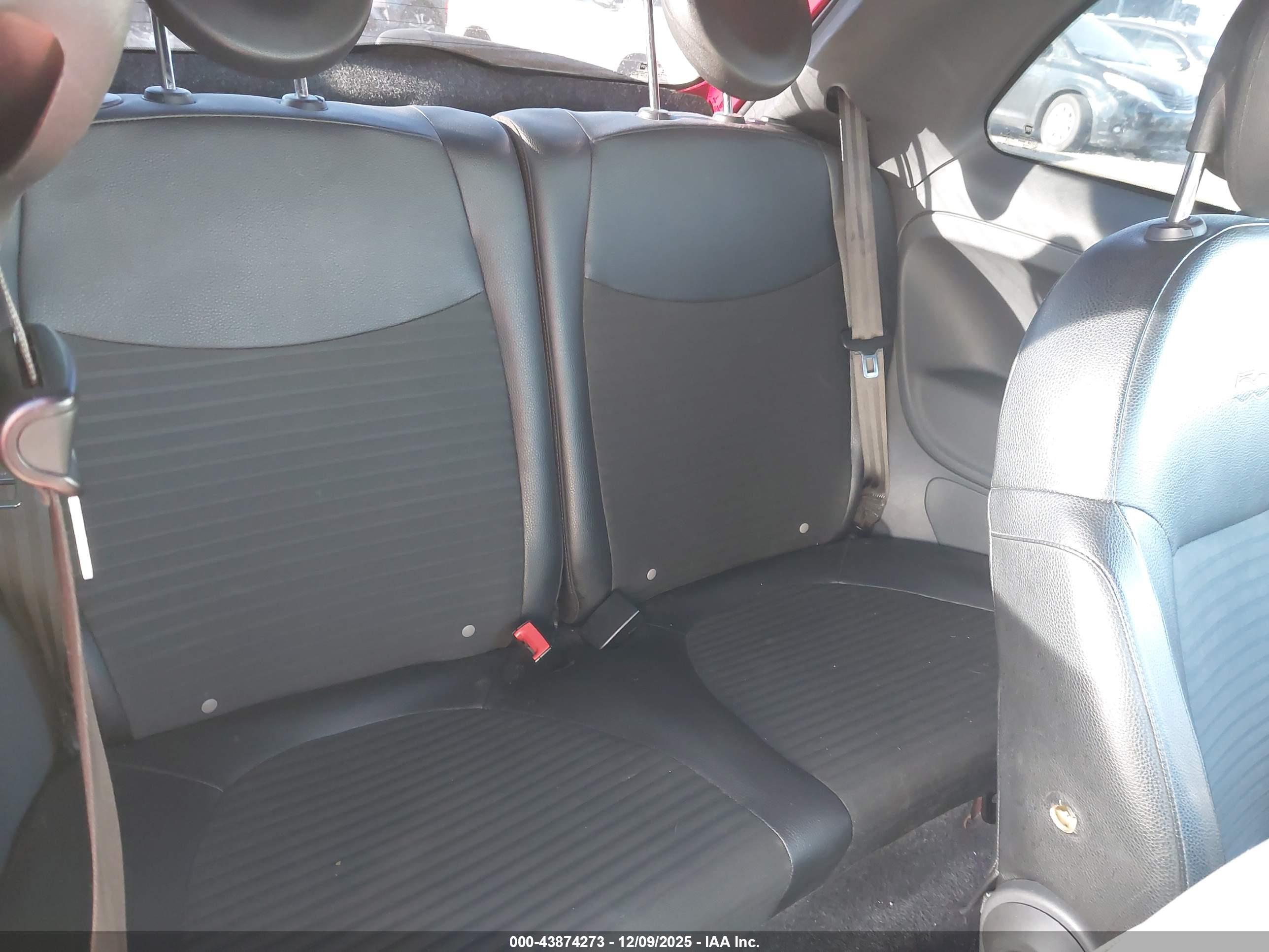 FIAT 500 image 8