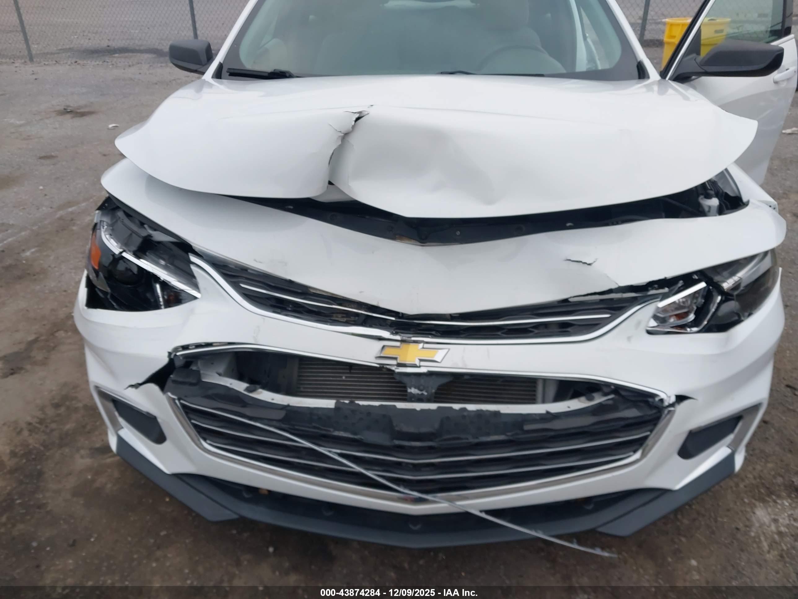 CHEVROLET MALIBU image 10