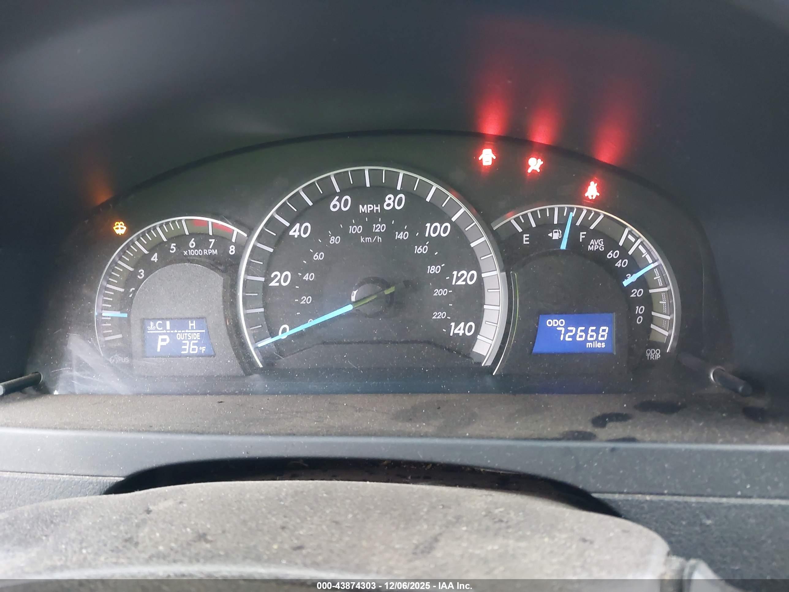 TOYOTA CAMRY image 7